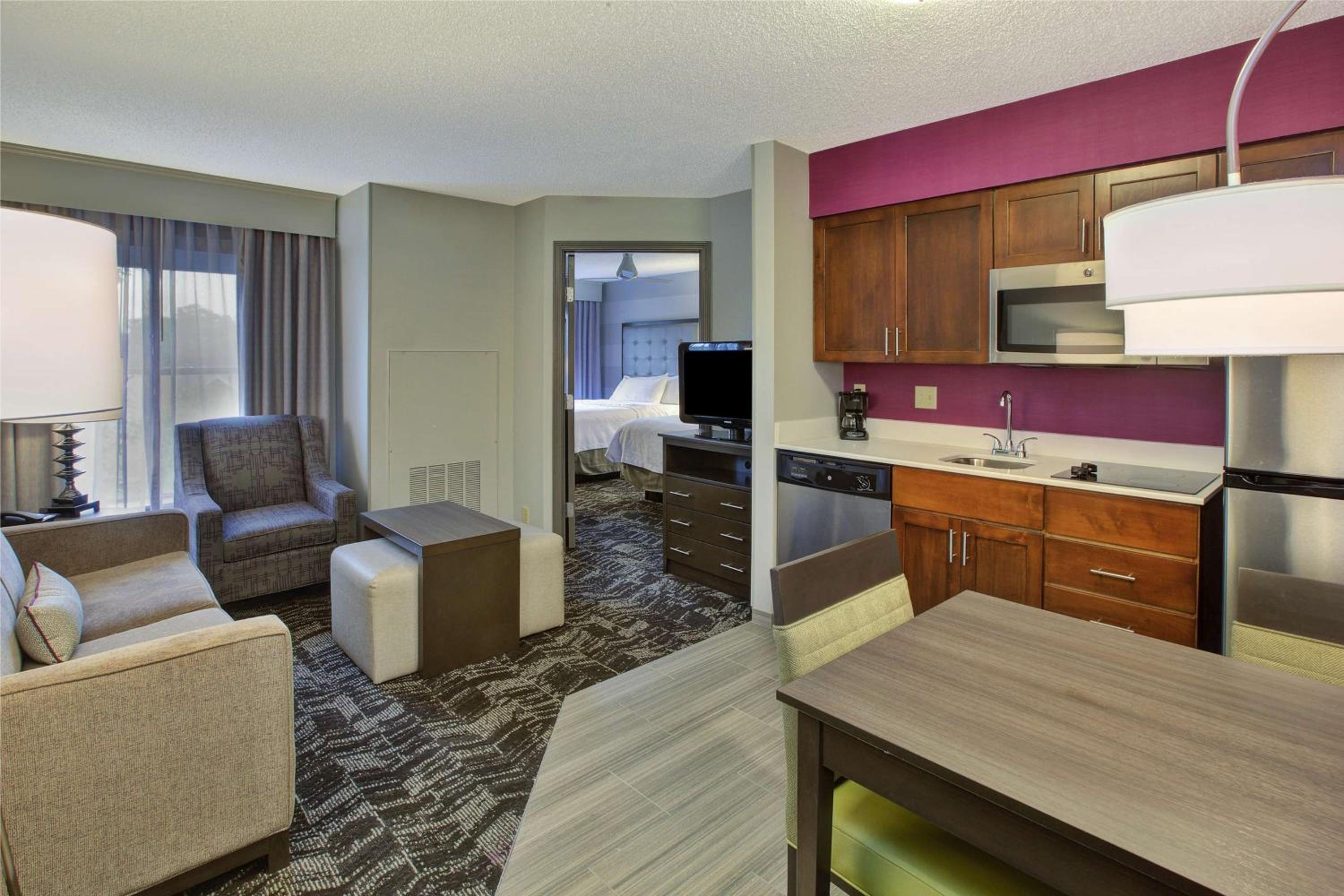 One-Bedroom Suite with Two Double Beds - Non-Smoking - Photo 4