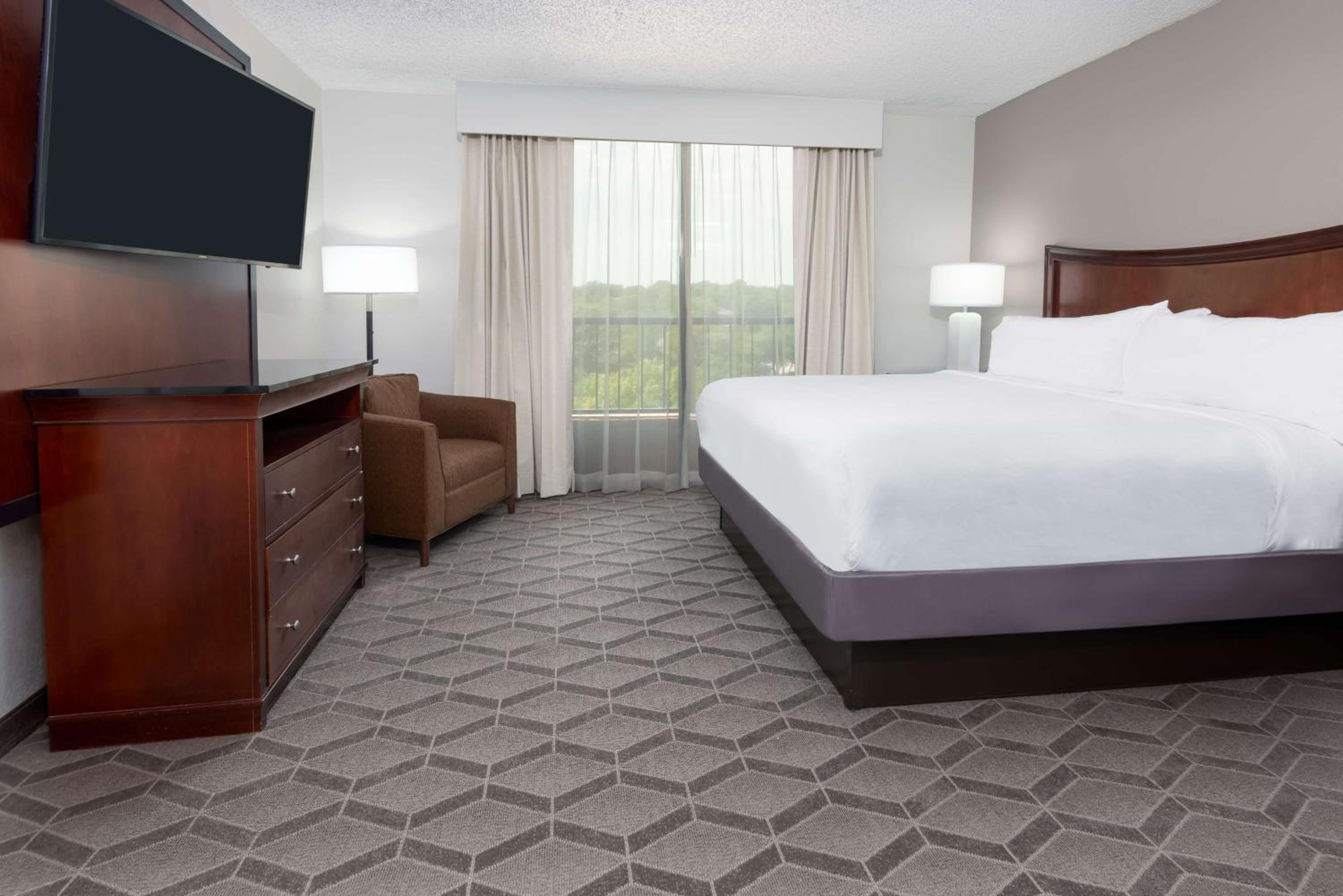 King Room - Mobility Access/Non-Smoking - Photo 3