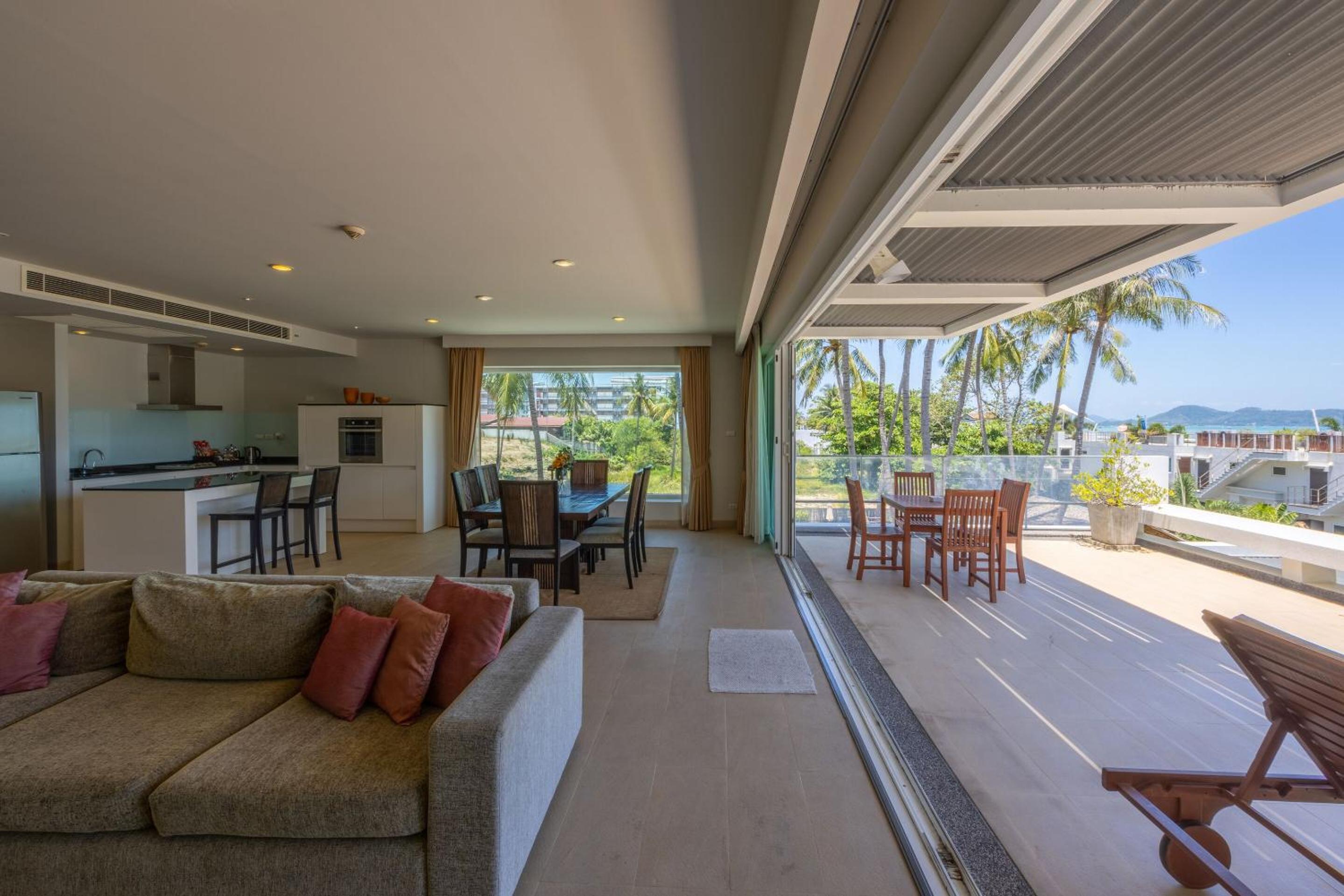Premium Two Bedroom Apartment Ocean View