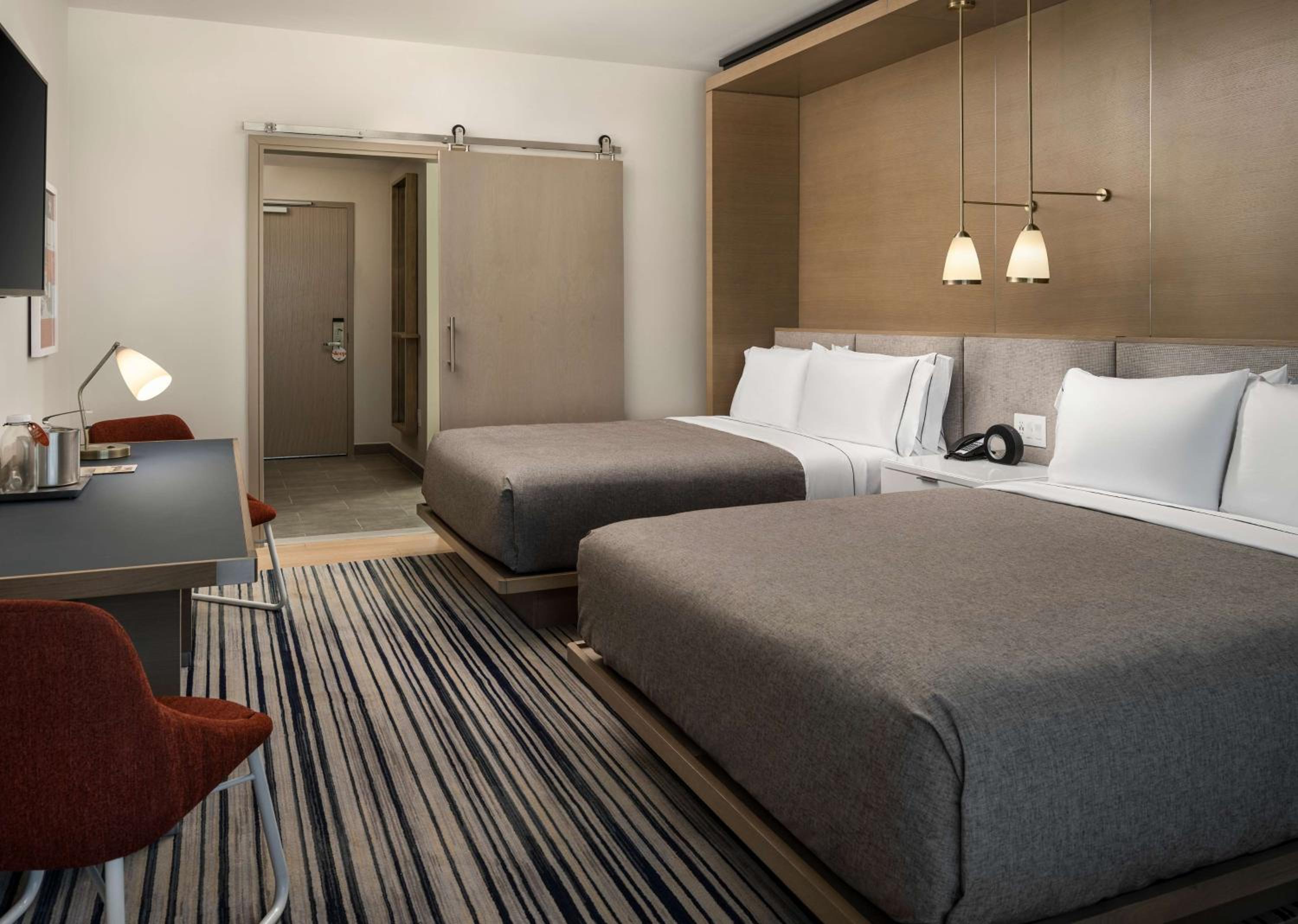 Queen Room with Two Queen Beds and Mobility Accessible Tub - Photo 2