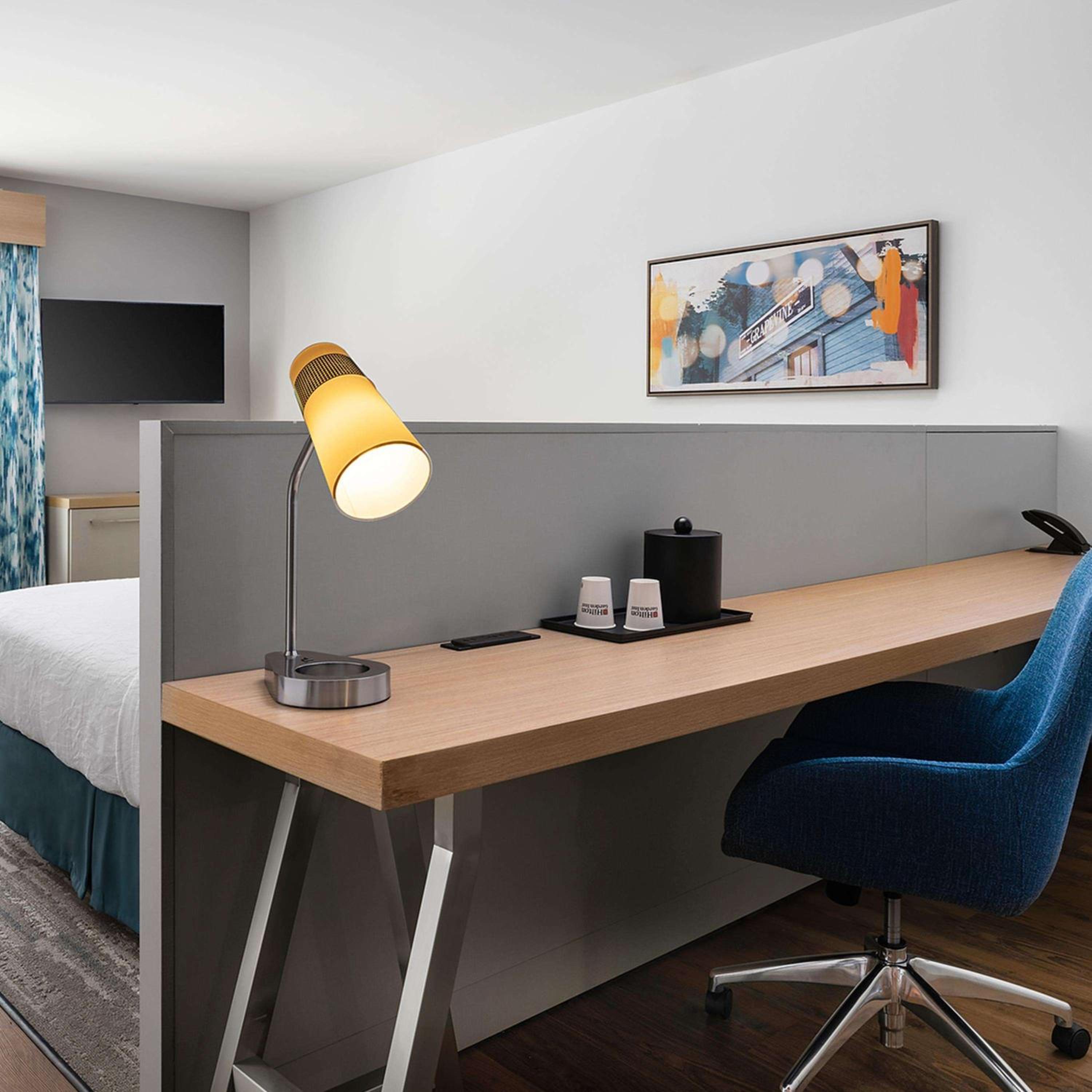 Deluxe King Room - Mobility Access - Photo 4