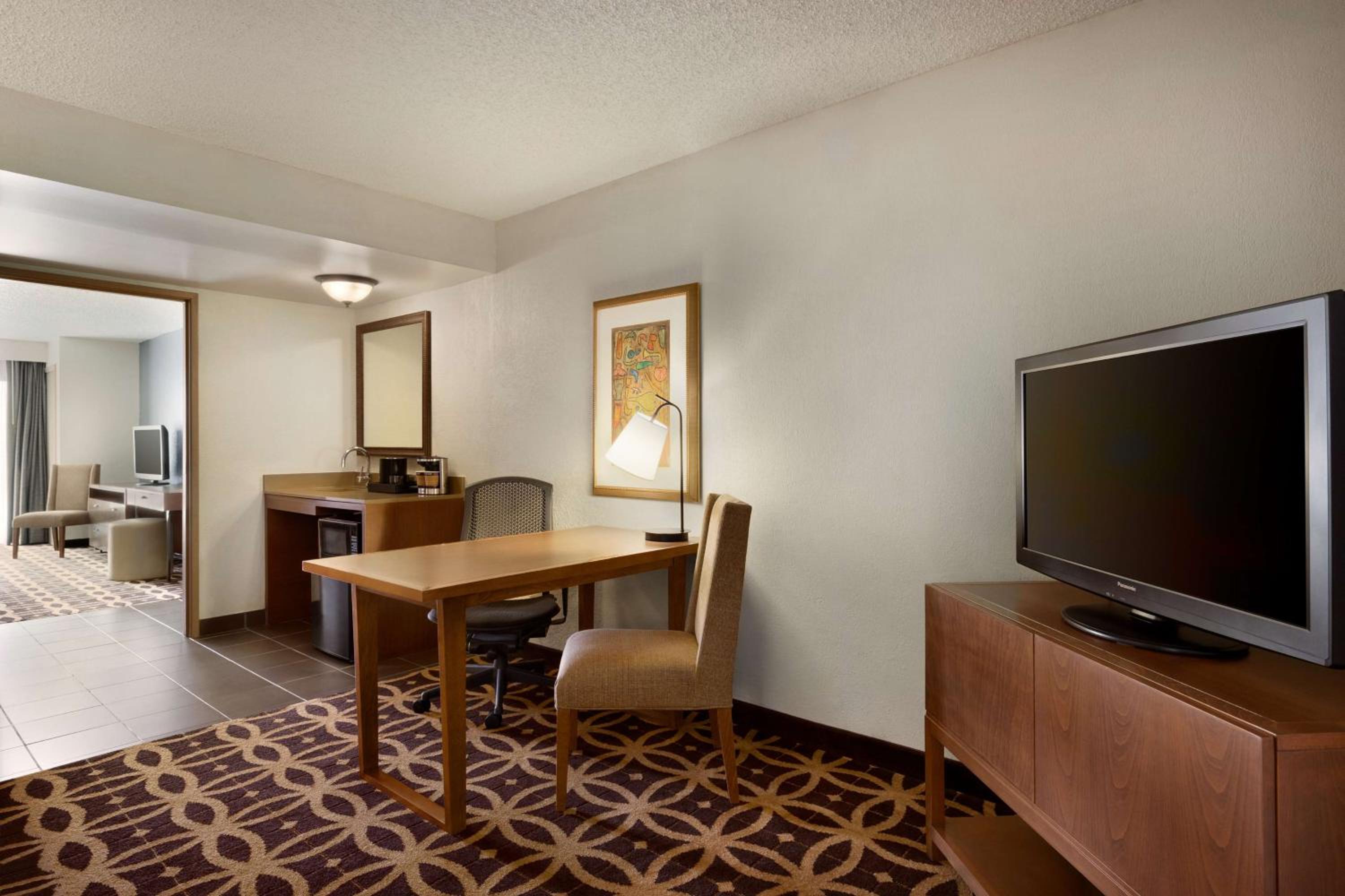Embassy Suites by Hilton Dallas DFW Airport South, 사진 6