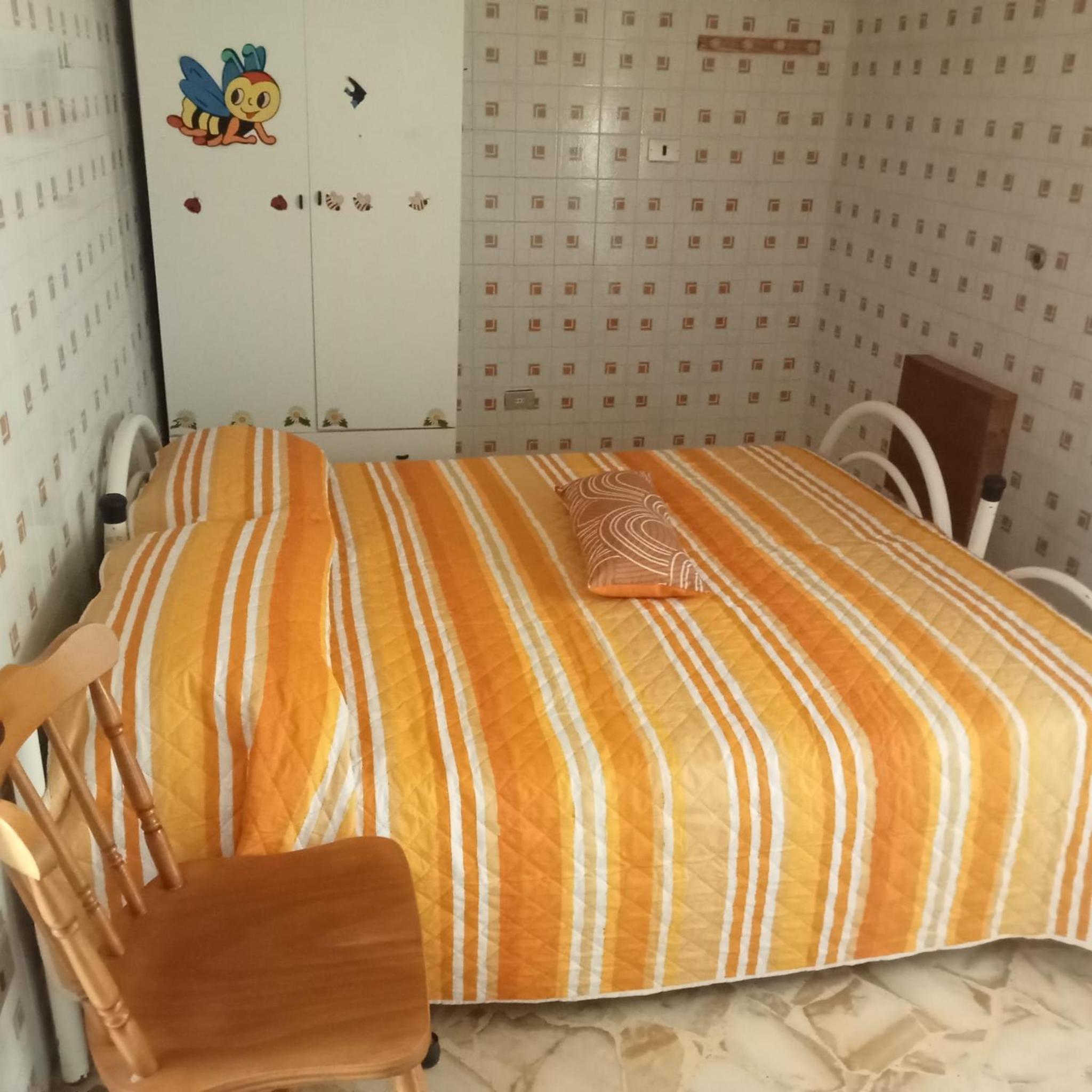 One-Bedroom House photo 1