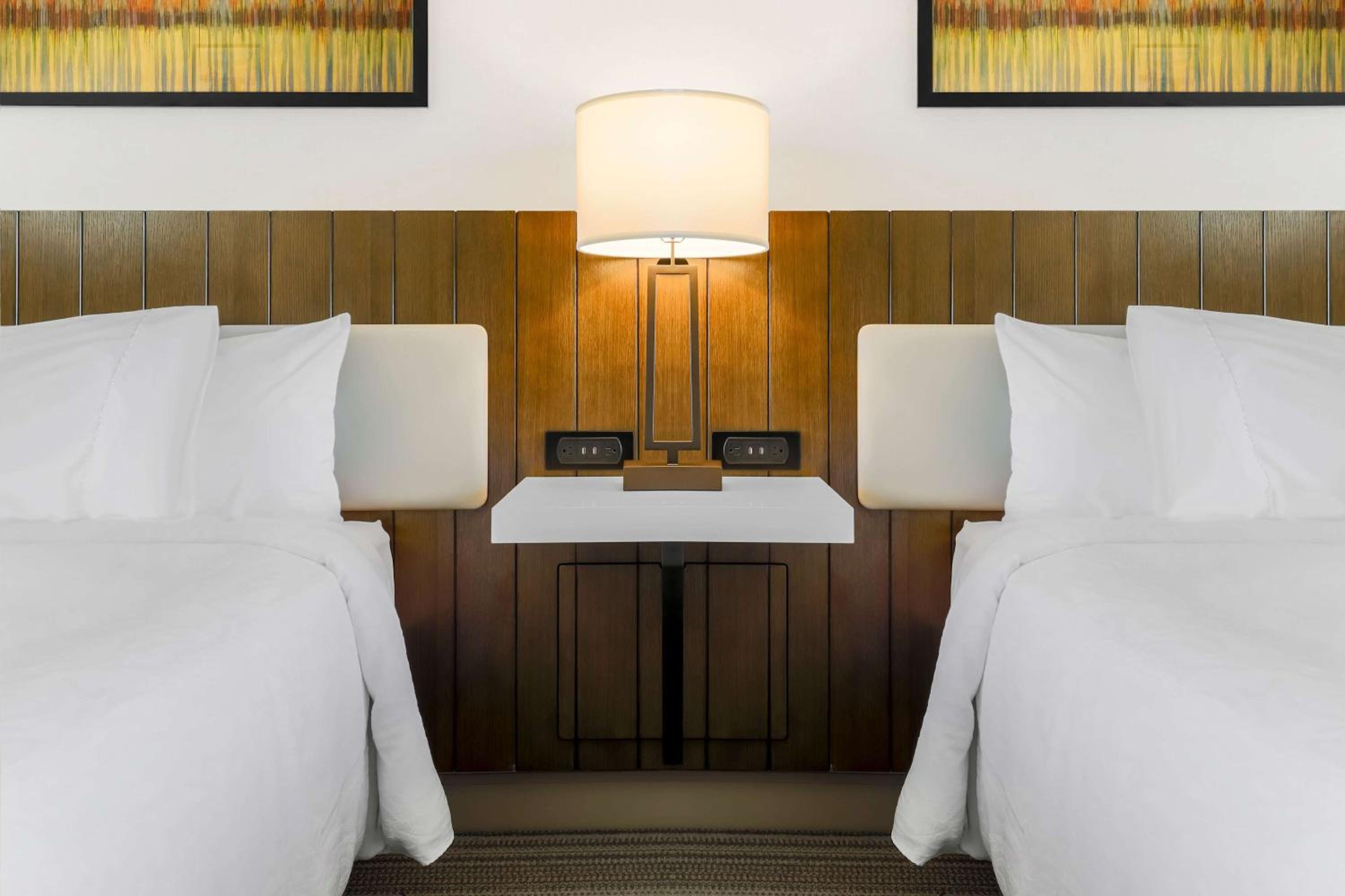 Queen Room with Two Queen Beds - Photo 1