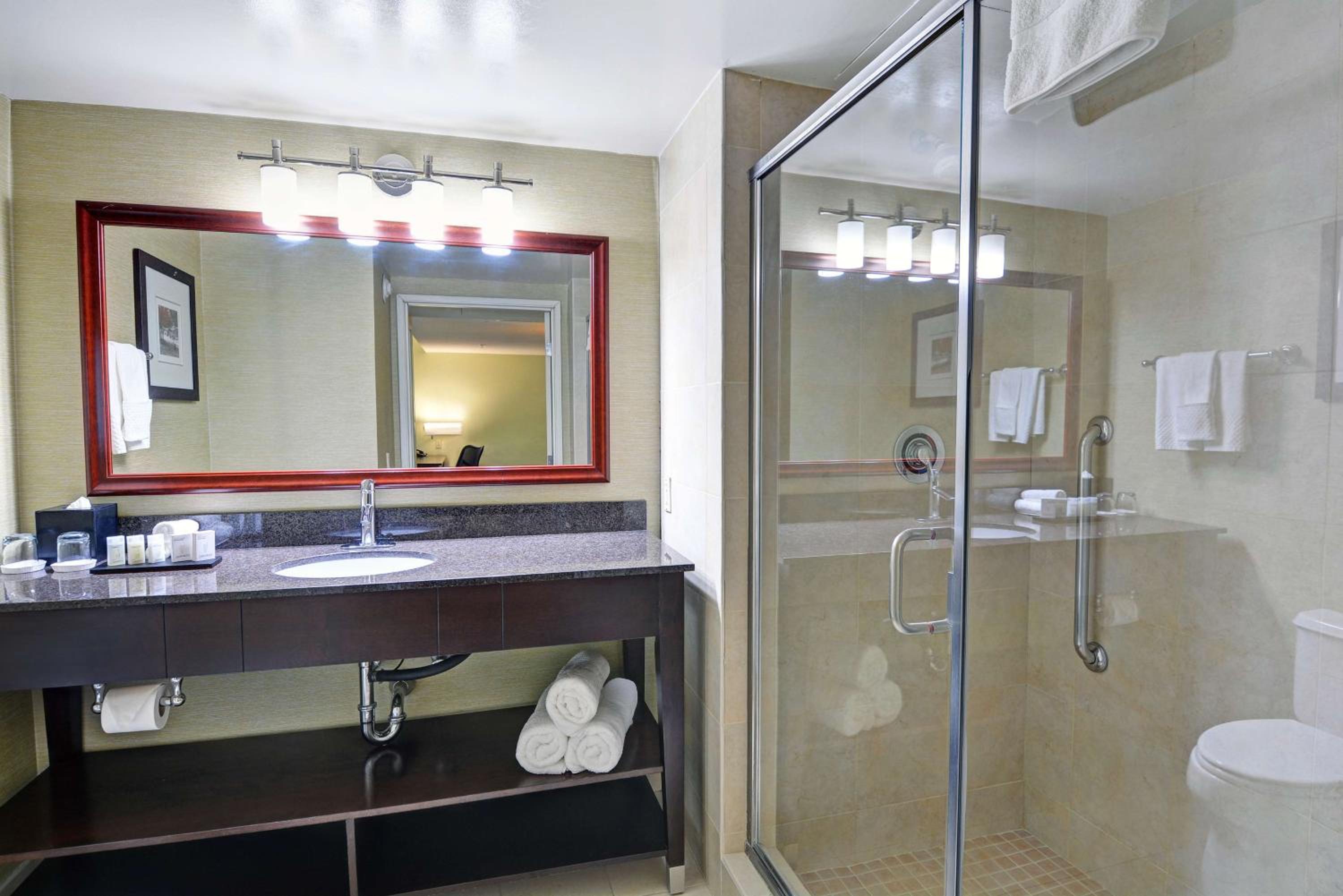 Two-Room King Suite - Non-Smoking photo 2