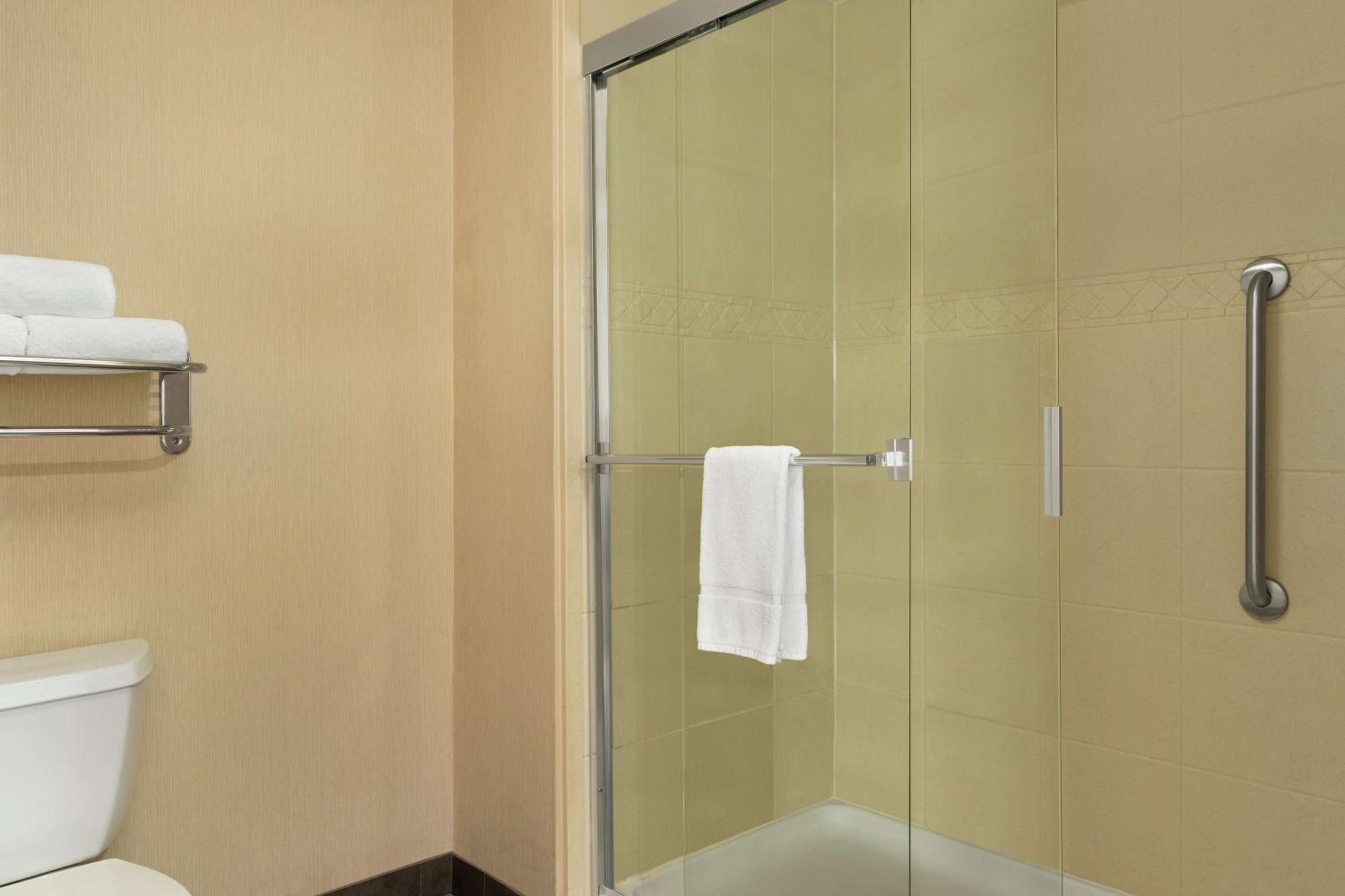 King Studio Suite - Non-Smoking - Photo 4