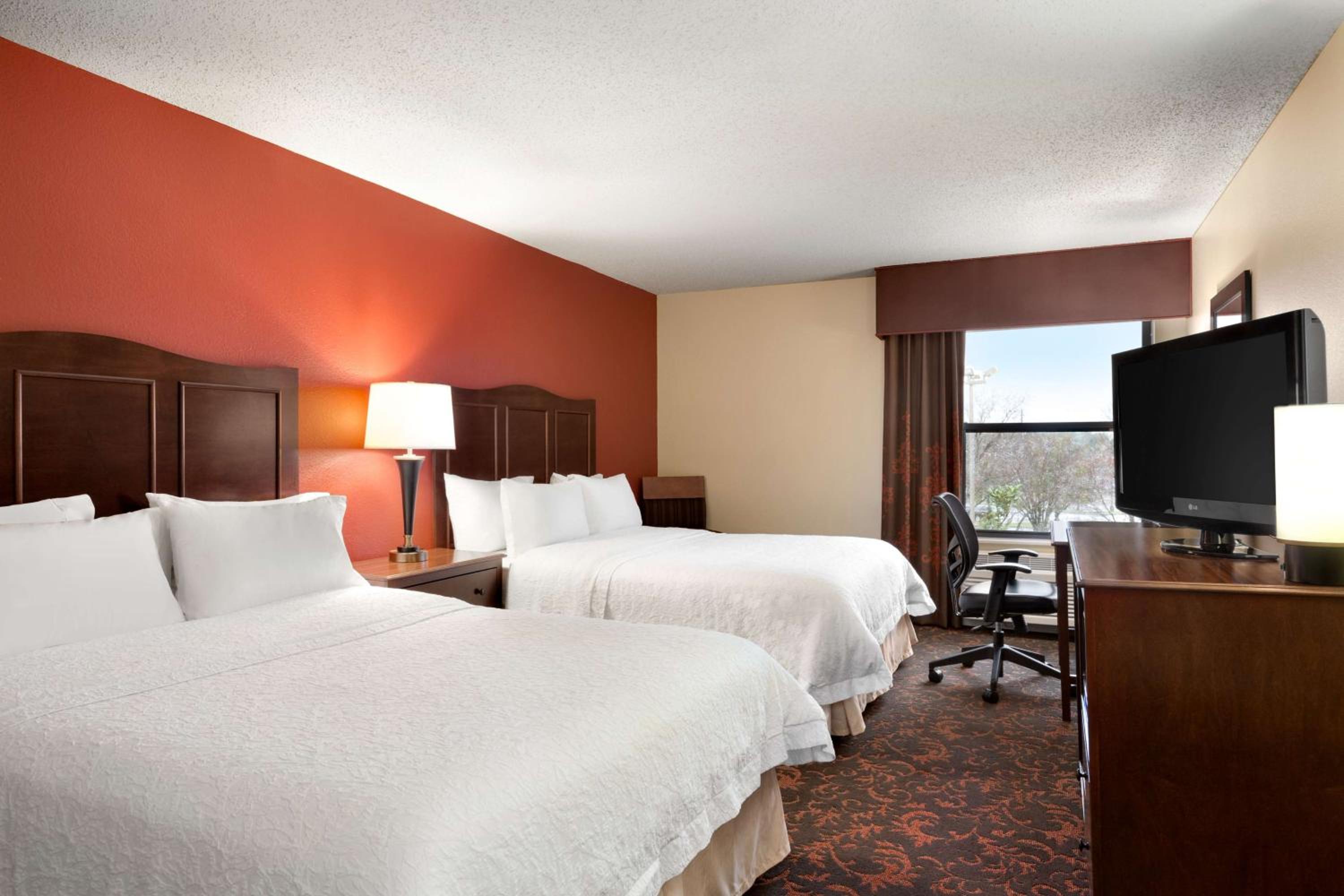 Room with Two Queen Beds - Non-Smoking - Photo 1