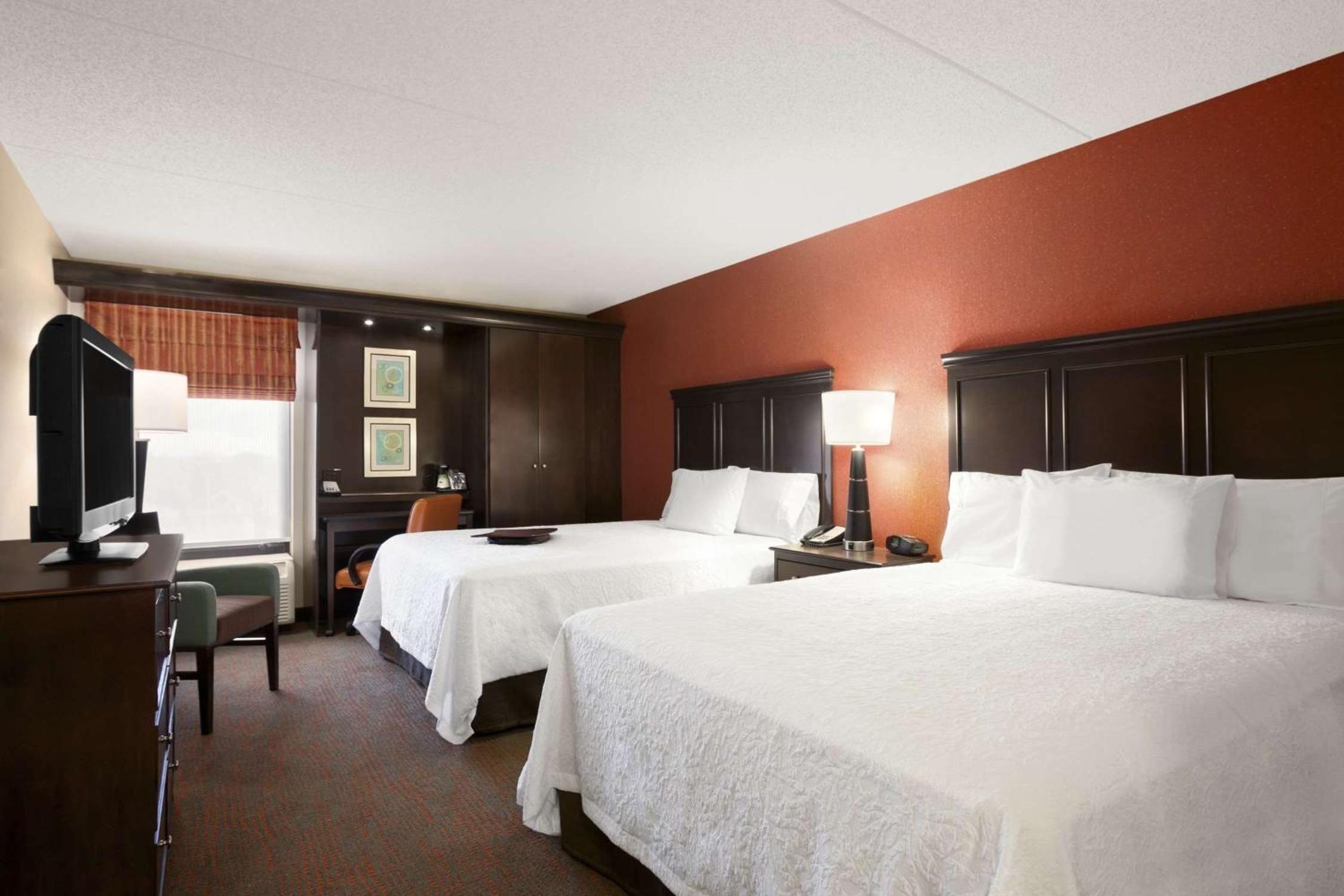 Double Room with Two Double Beds - Non-Smoking - Photo 1