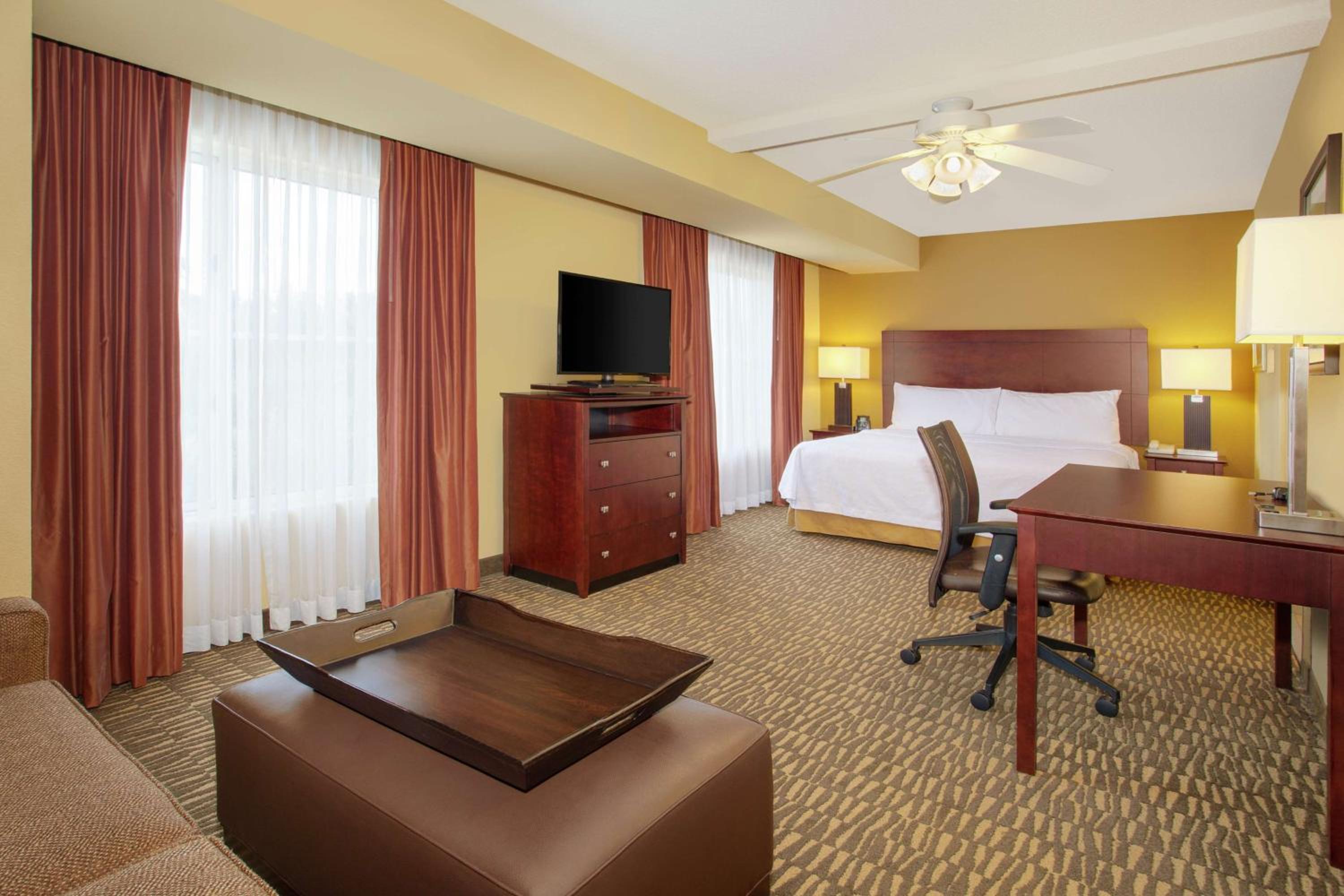 King Studio Suite - Non-Smoking - Photo 4