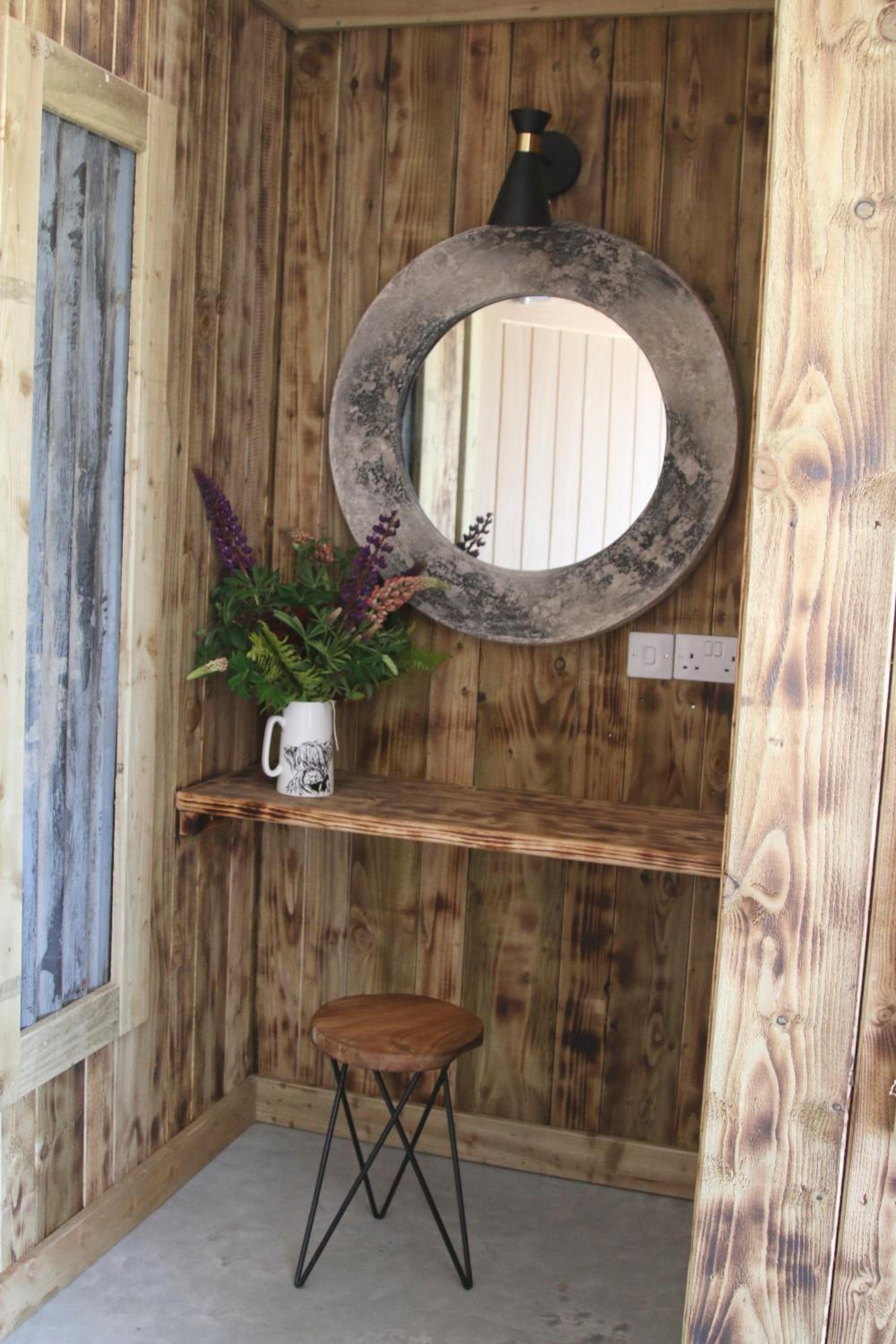 Family Room with Private Bathroom photo 2