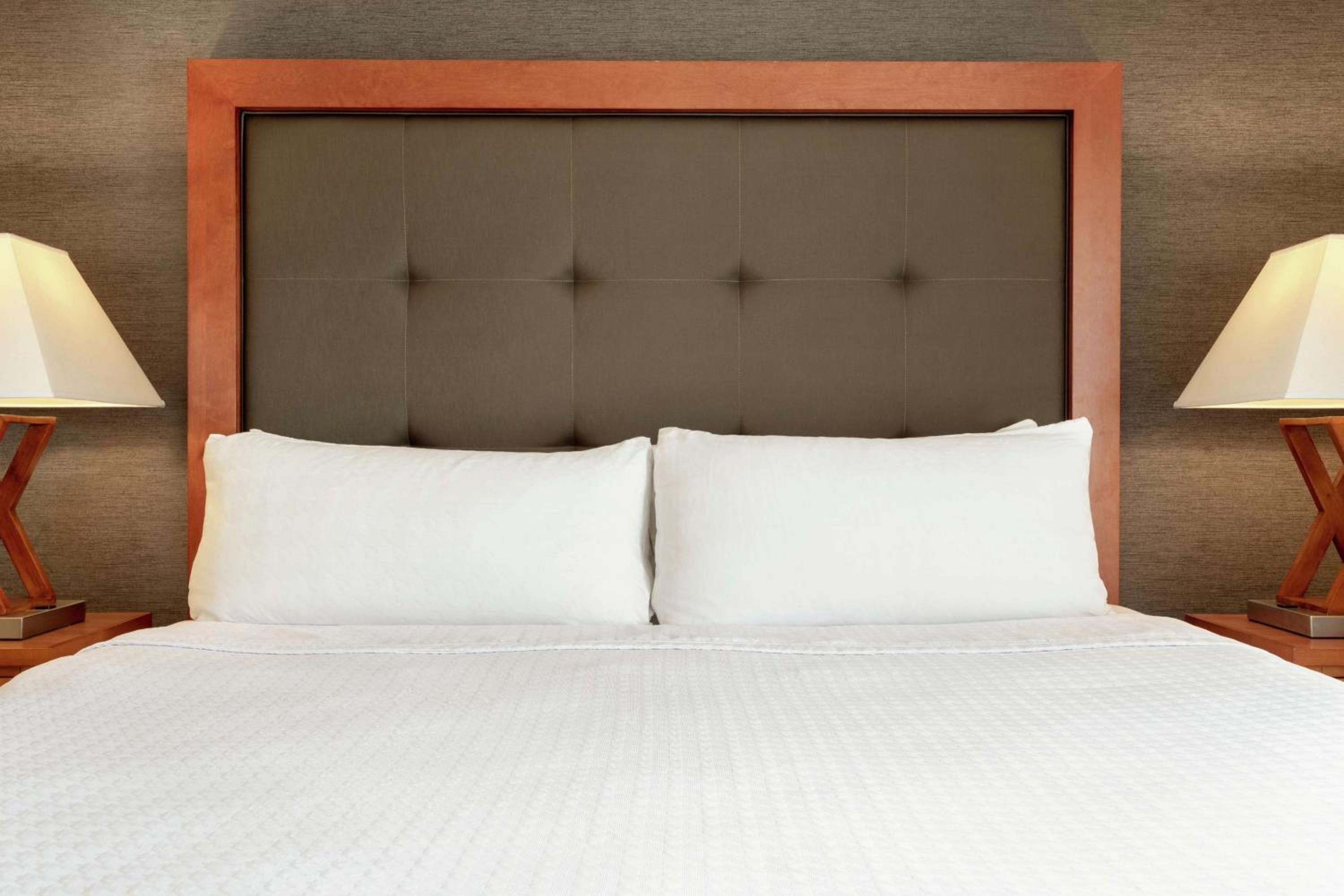 Two-Bedroom King Suite with Two King Beds photo 2
