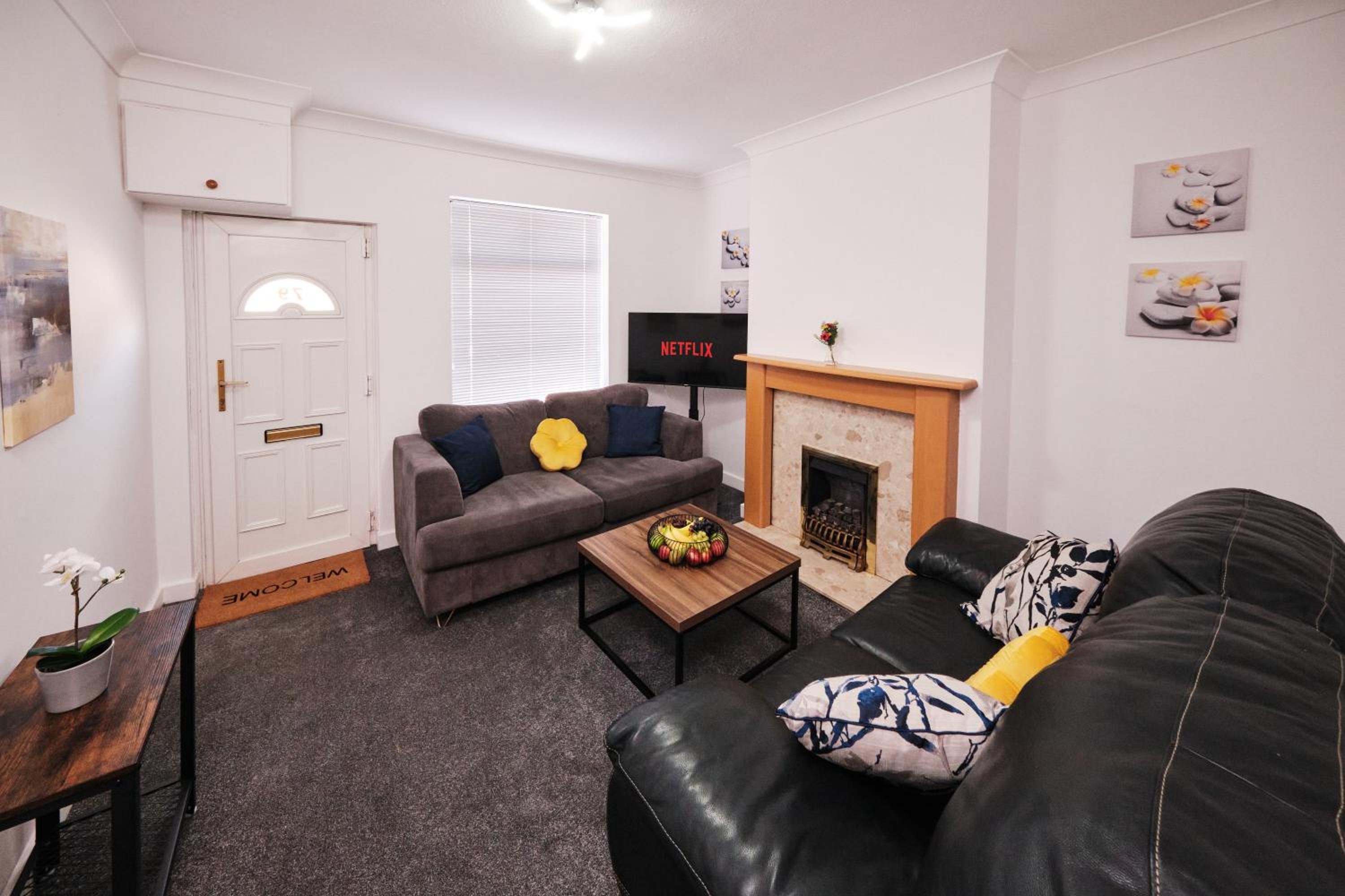 Three-Bedroom House photo 1