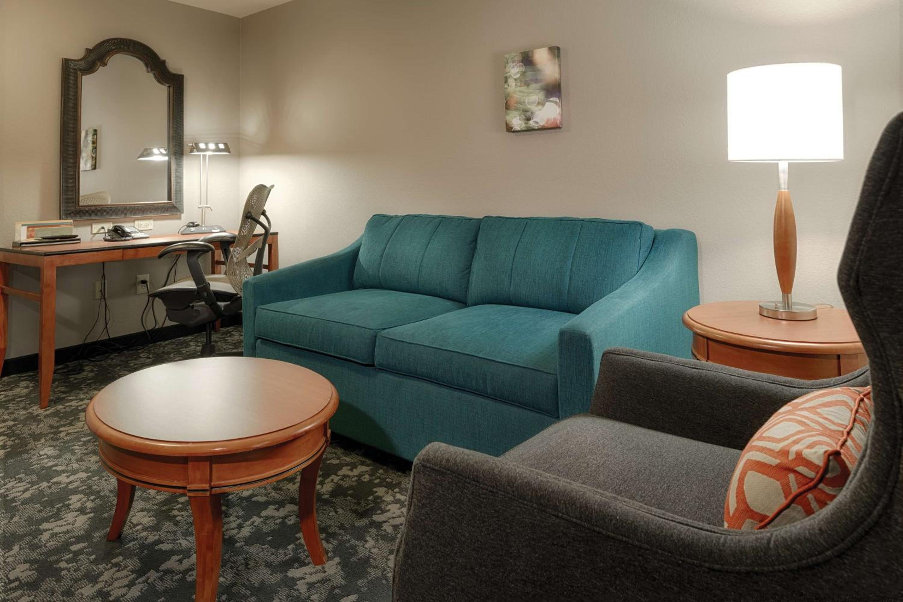 One-Bedroom King Suite with Sofa Bed - Photo 5