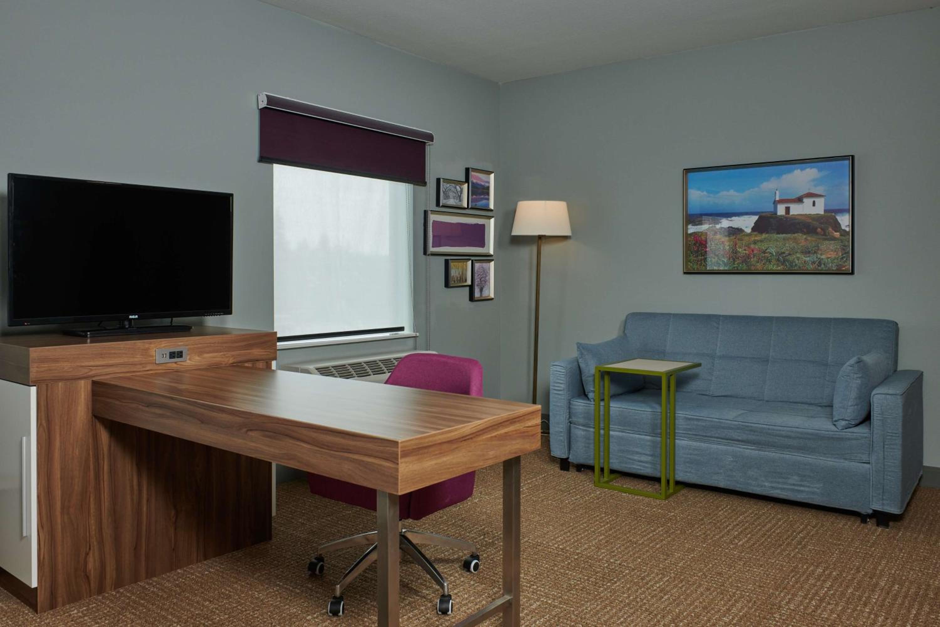 One-Bedroom King Suite - Non-Smoking - Photo 2