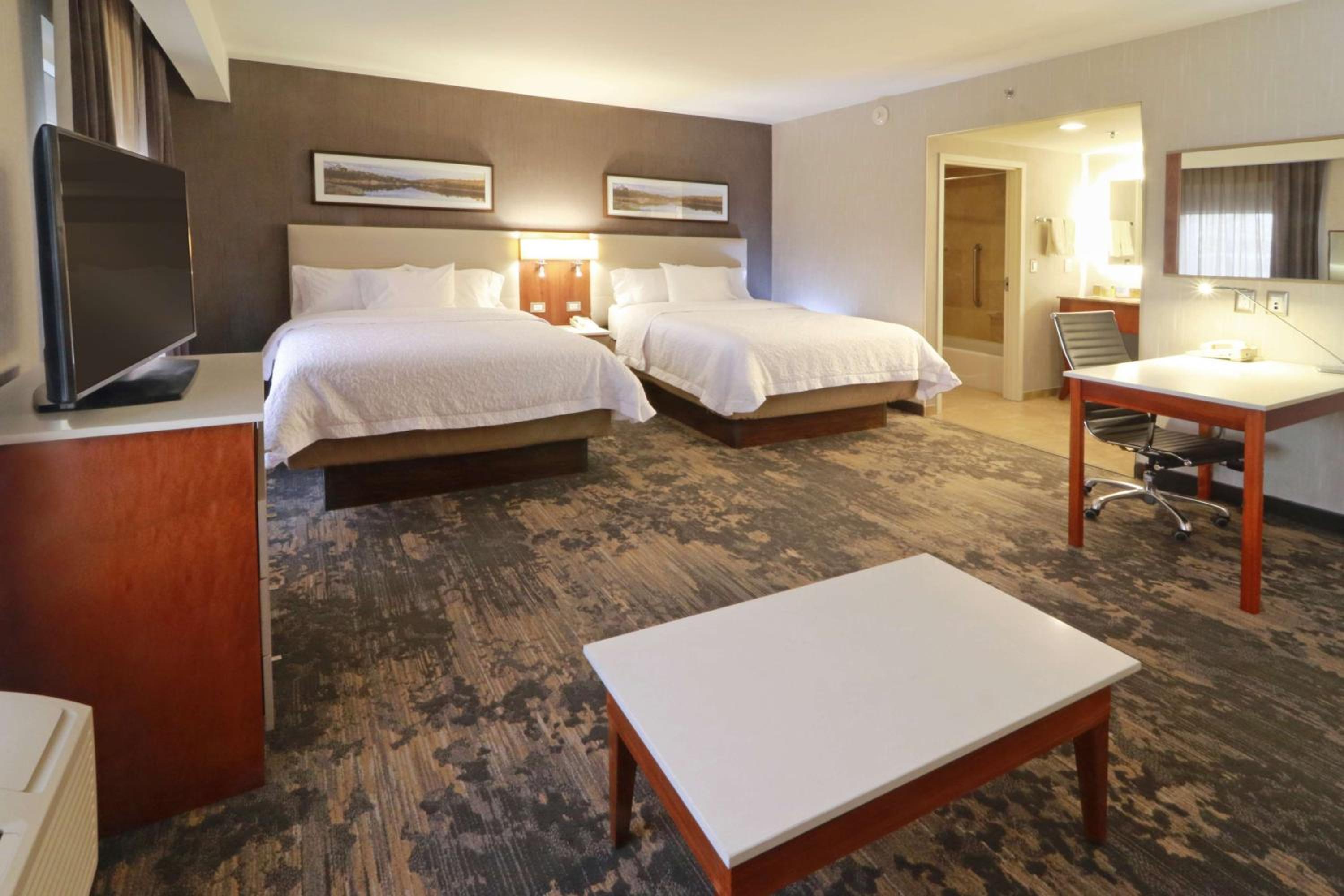 Studio Suite with Two Queen Beds and Sofa Bed - Non-Smoking - Photo 1