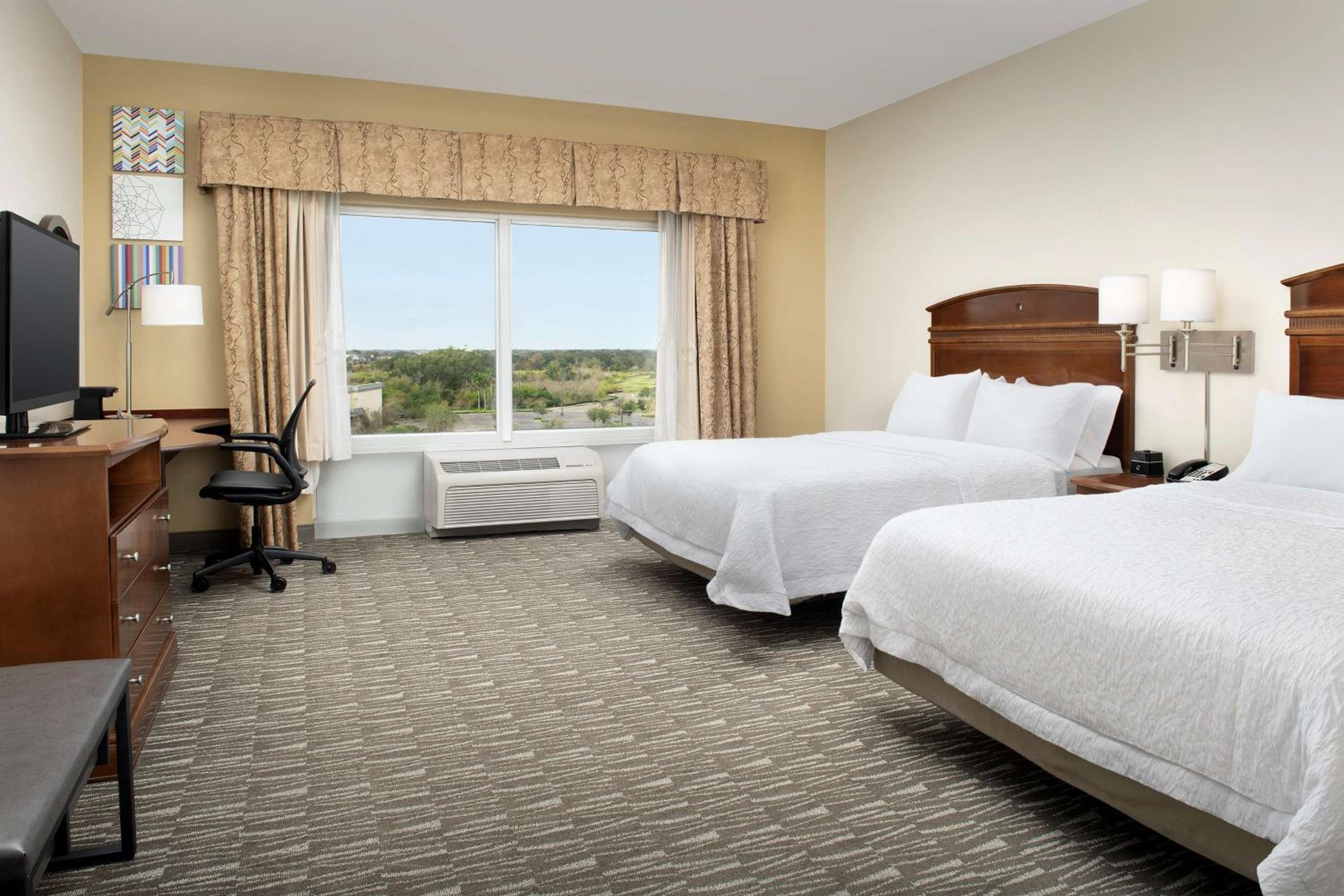 Queen Room with Two Queen Beds - Mobility and Hearing Access/Non-Smoking - Photo 4