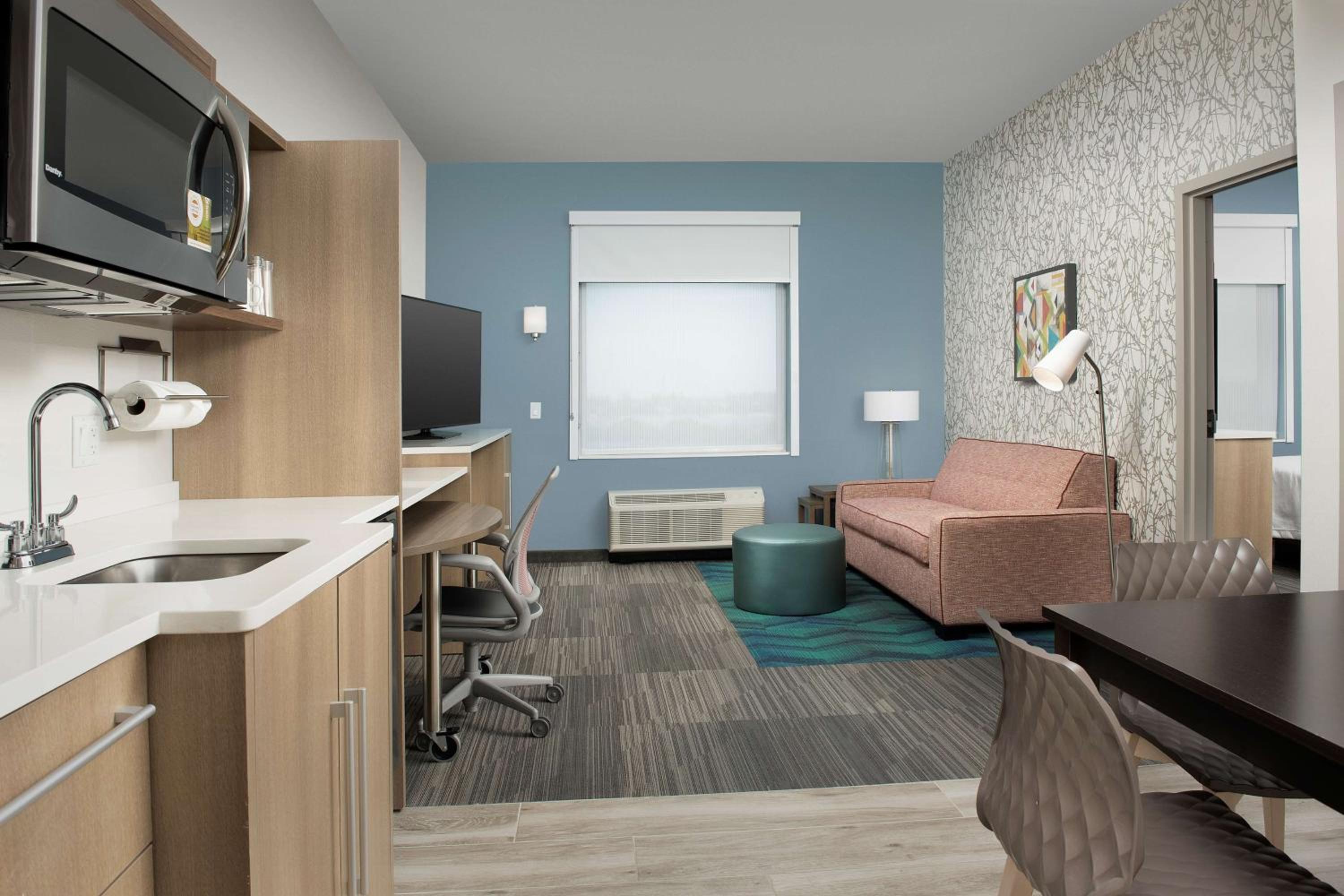 One-Bedroom King Suite - Non-Smoking - Photo 1