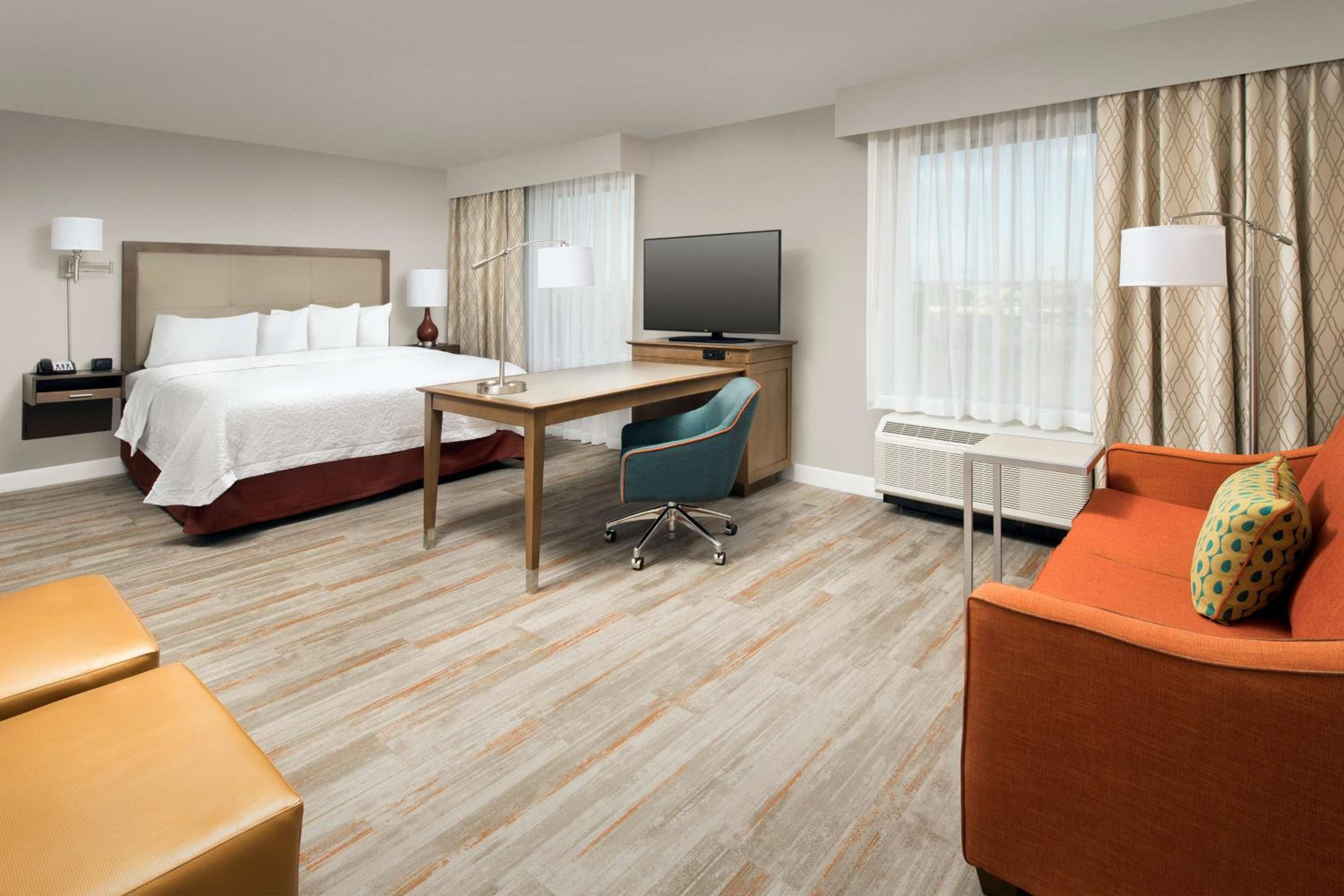 Queen Room with Two Queen Beds - Mobility and Hearing Access/Non-Smoking