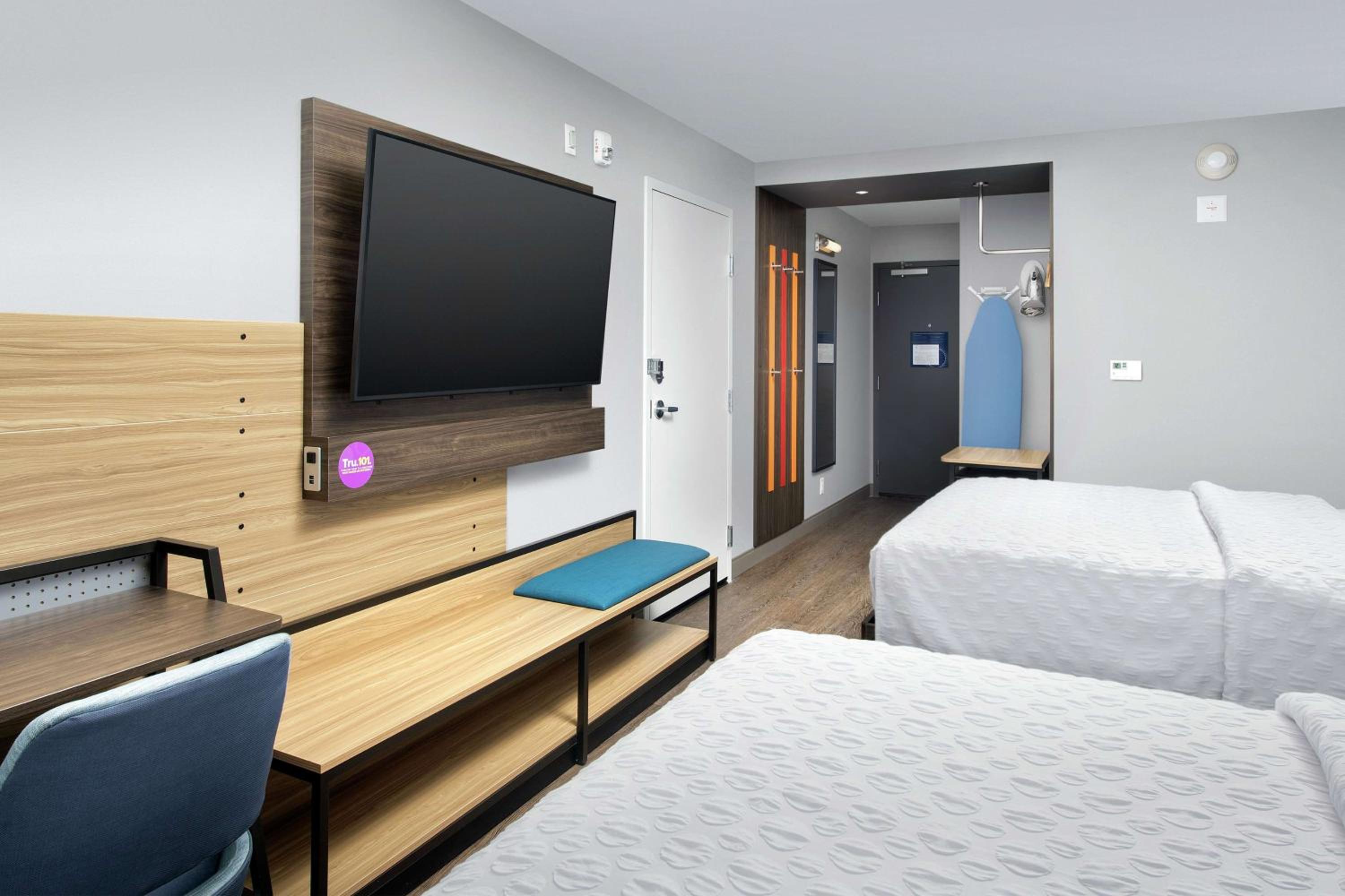 Queen Room with Two Queen Beds - Mobility and Hearing Access - Photo 1
