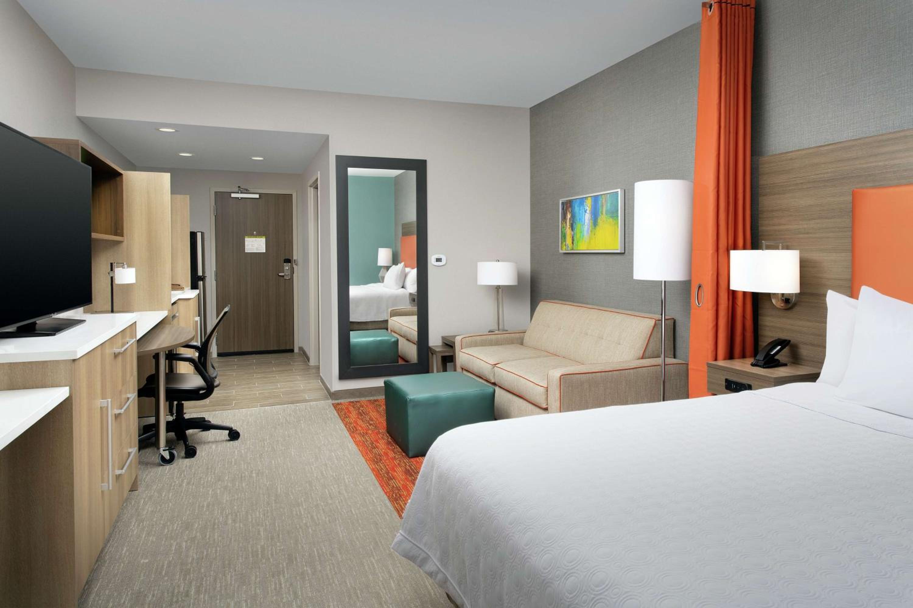 King Studio Suite - Non-Smoking - Photo 1
