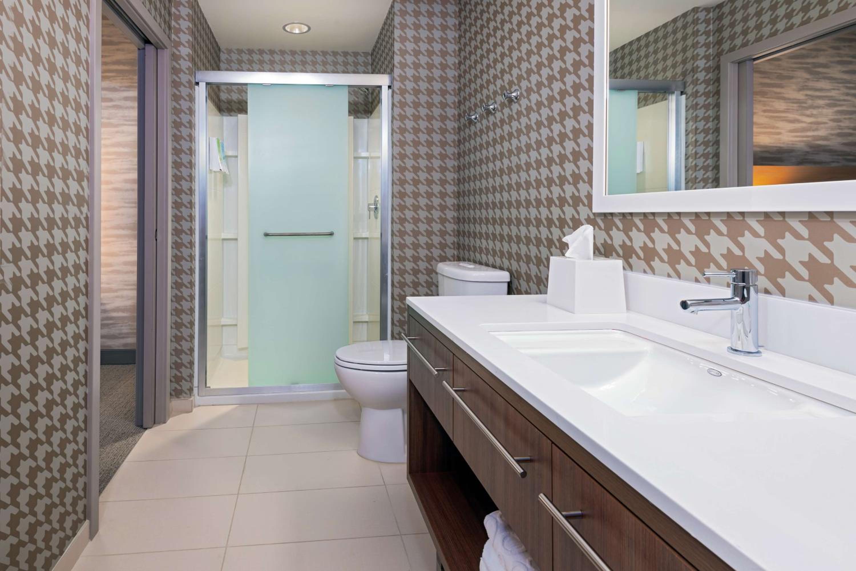 Available room