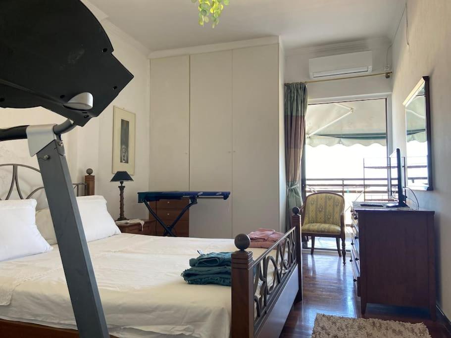 Two-Bedroom Apartment with Balcony and Sea View