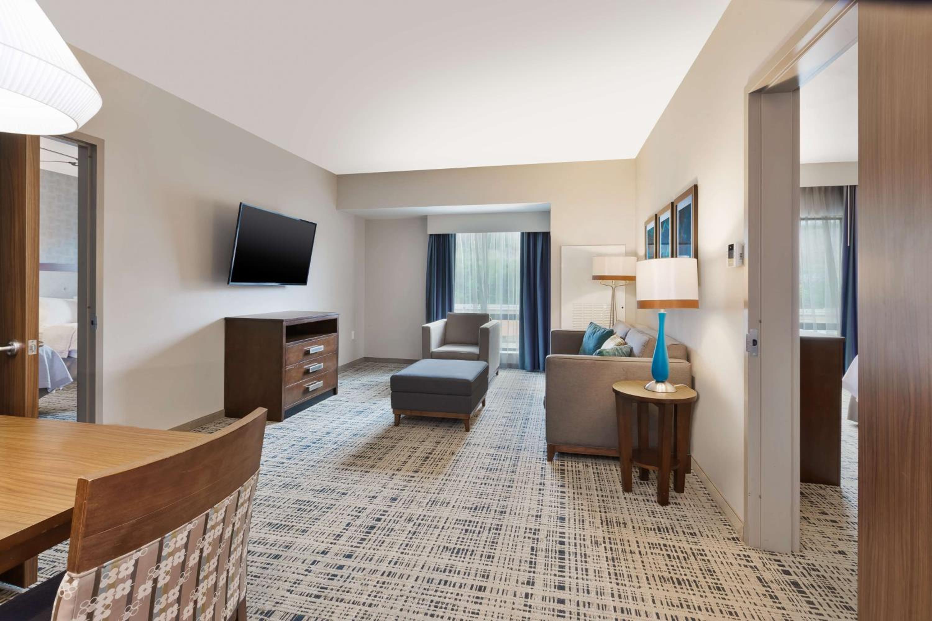Two-Bedroom Suite - Non-Smoking