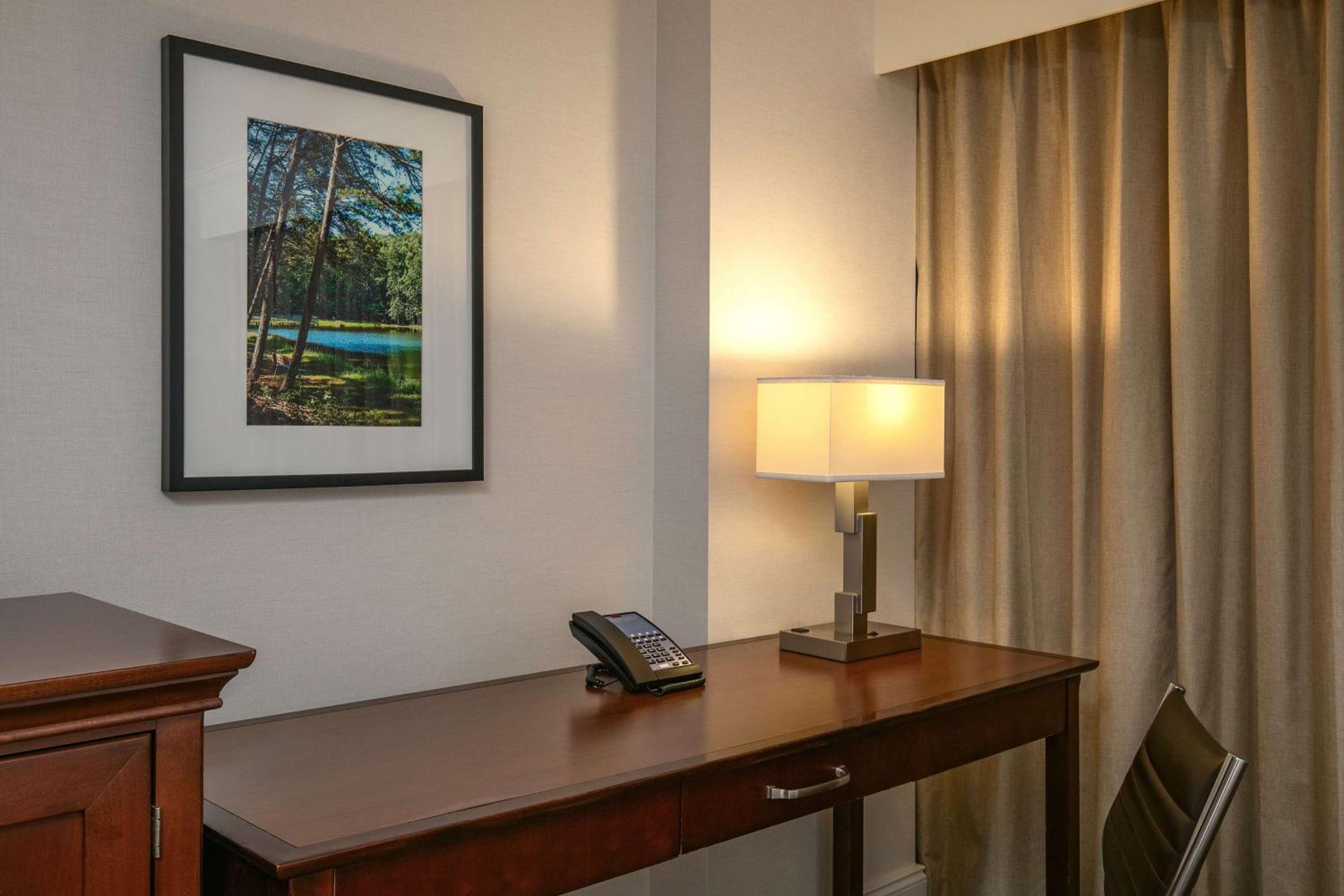 Double Room with Two Double Beds - Photo 2