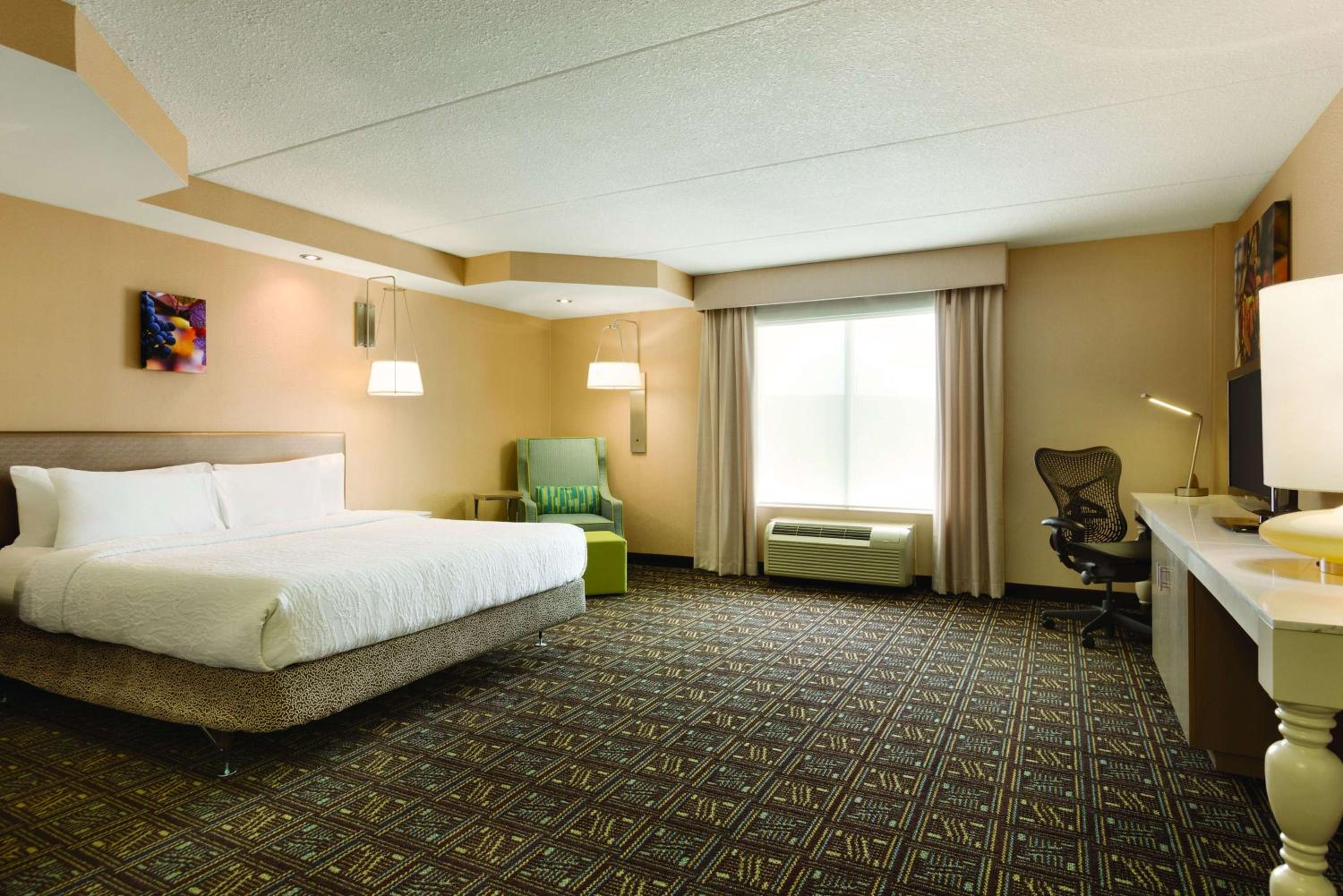 King Room - Disability Access - Photo 3