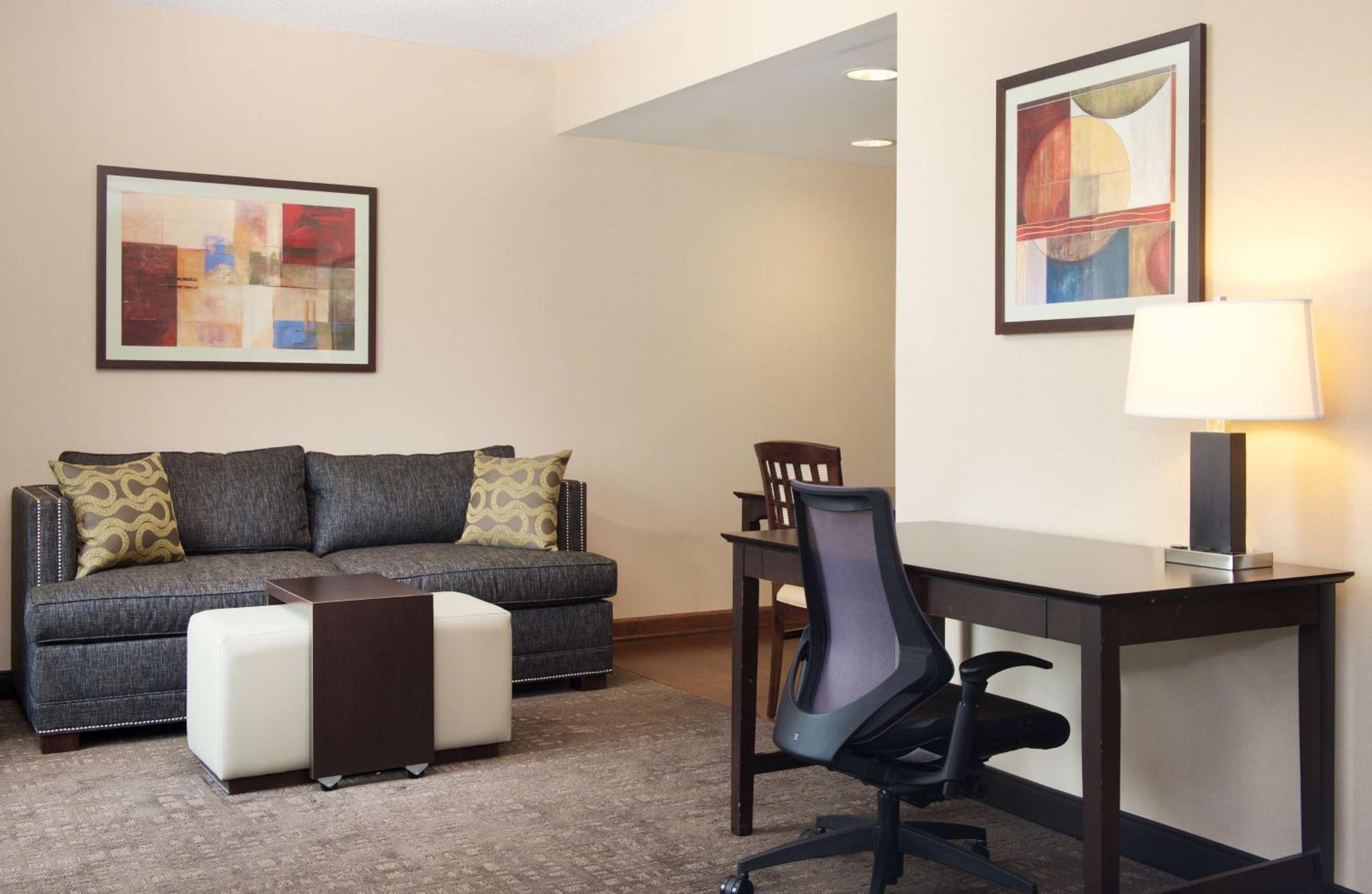 King Studio Suite - Photo 5