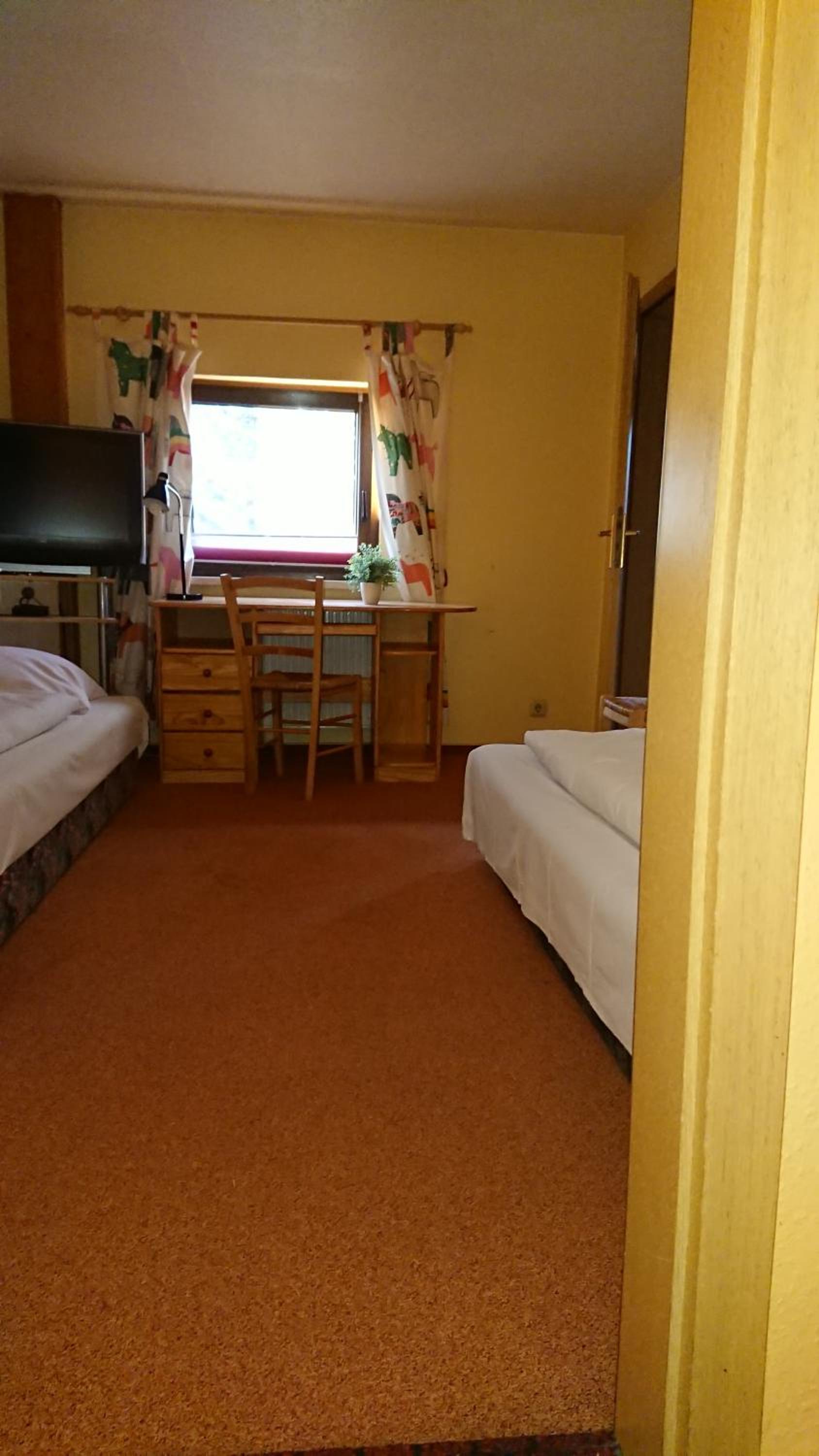 Double Room with Private Bathroom photo 2