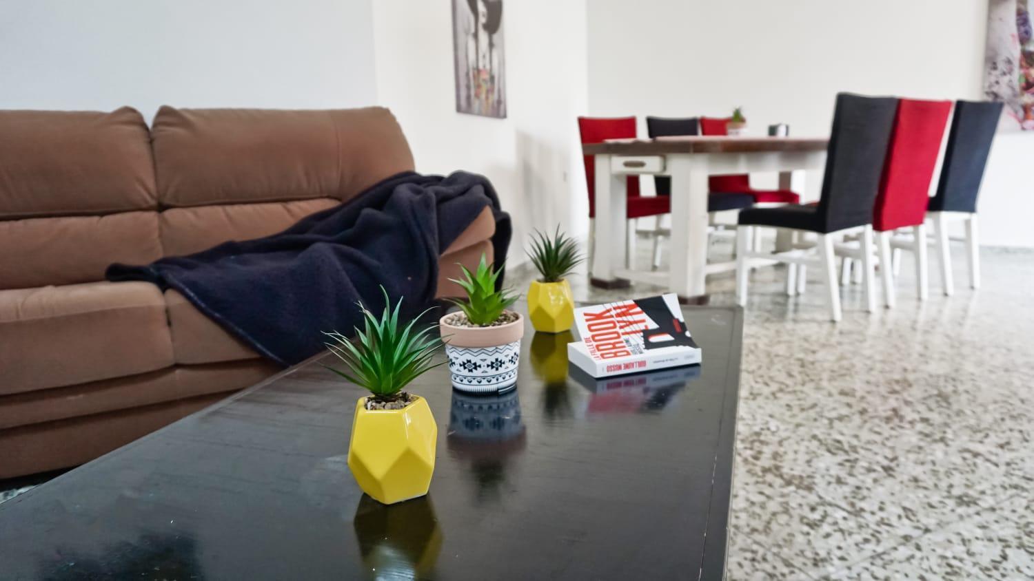 One-Bedroom Apartment - Photo 12