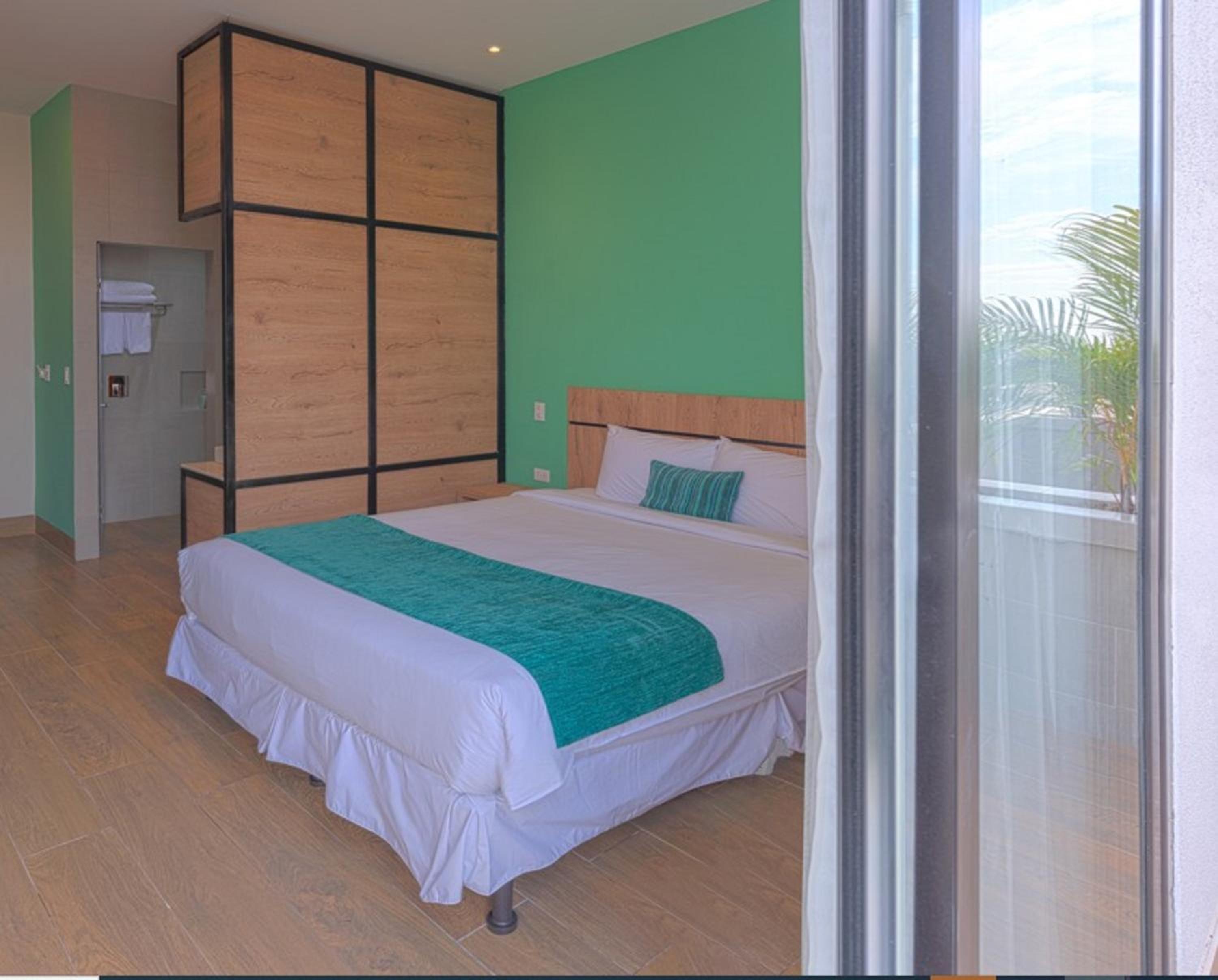 Superior Queen Room
