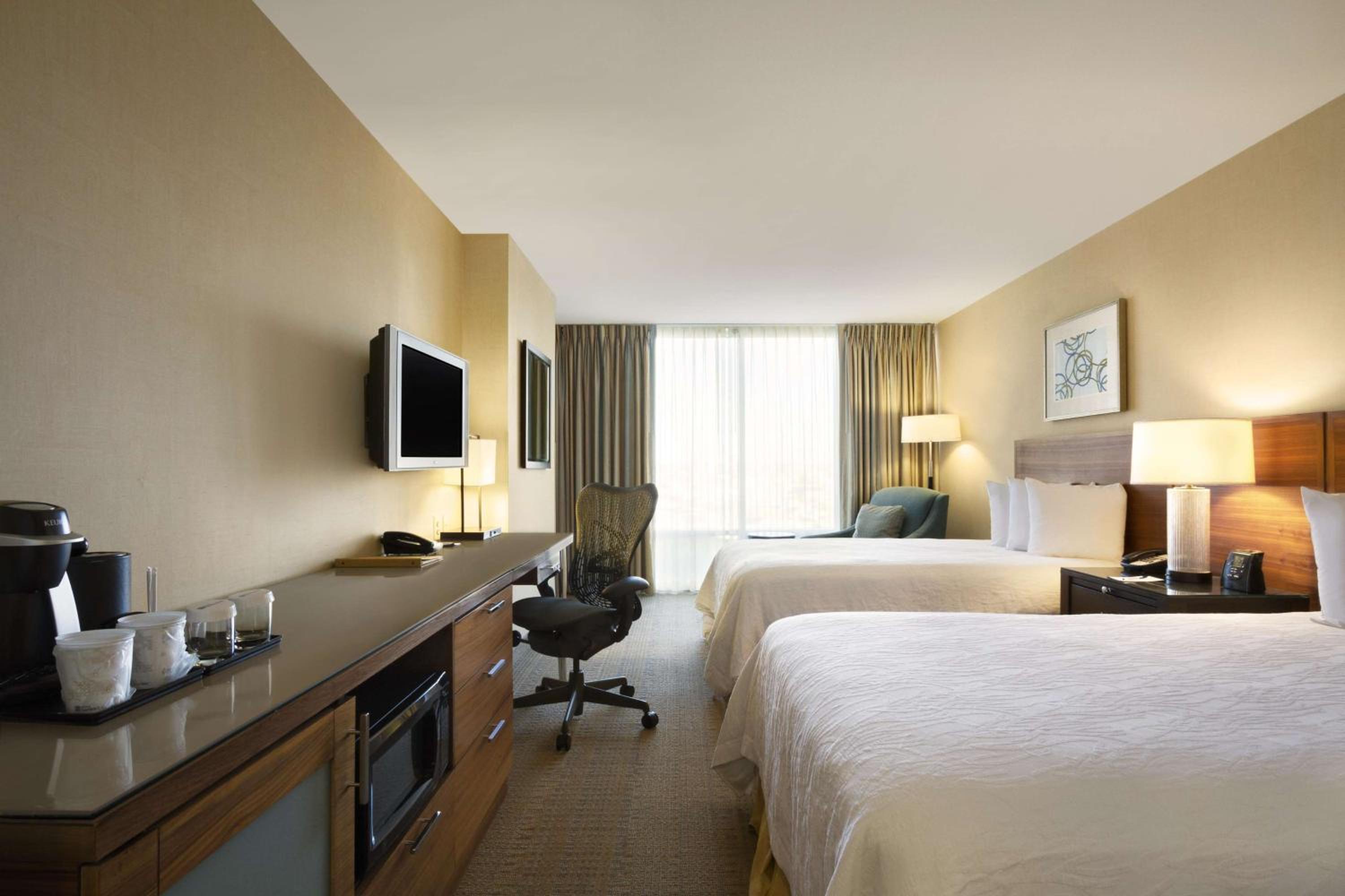 Double Room with Two Double Beds - Photo 1
