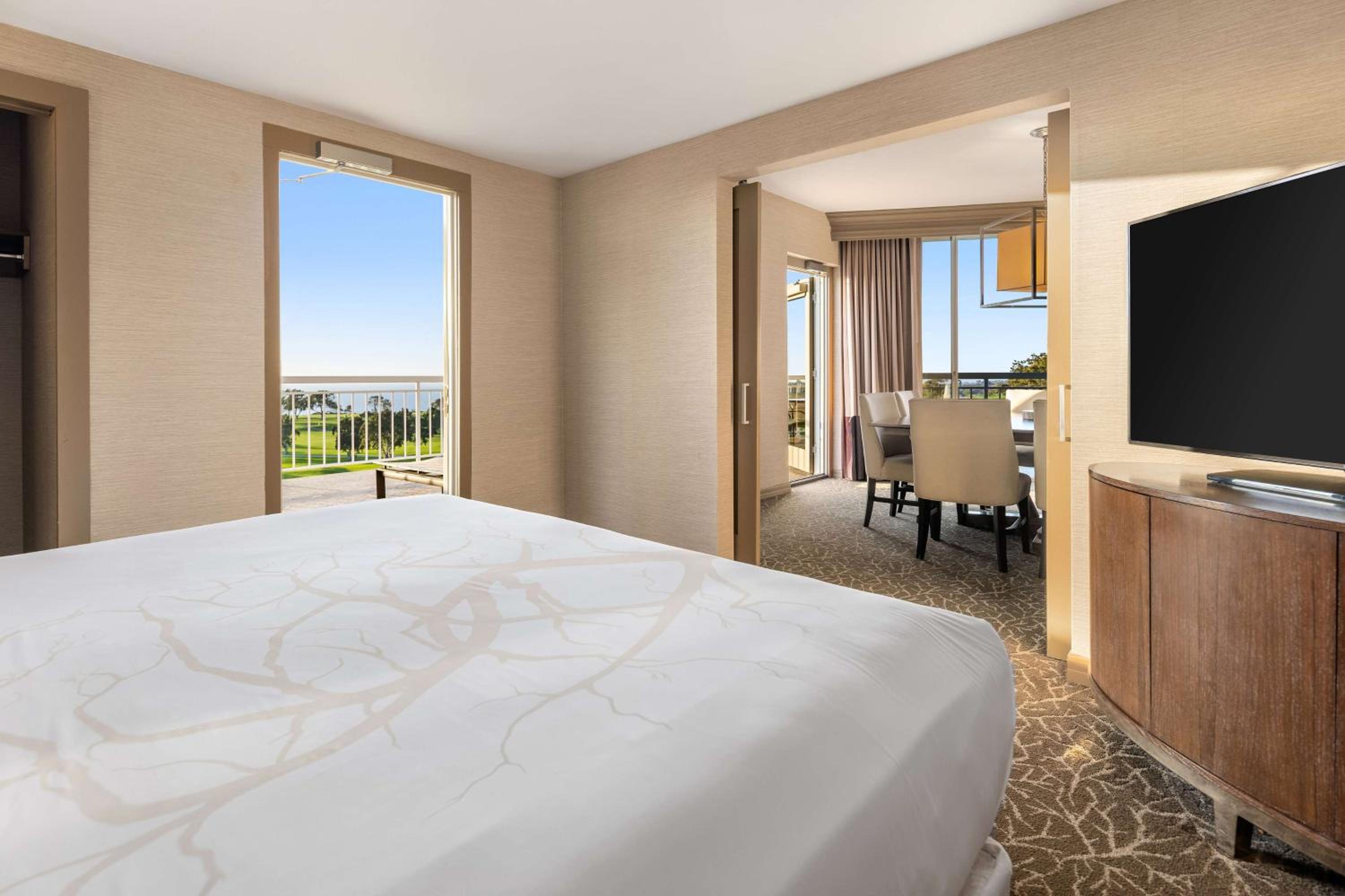 King Suite with Terrace and Coastal Golf View photo 1