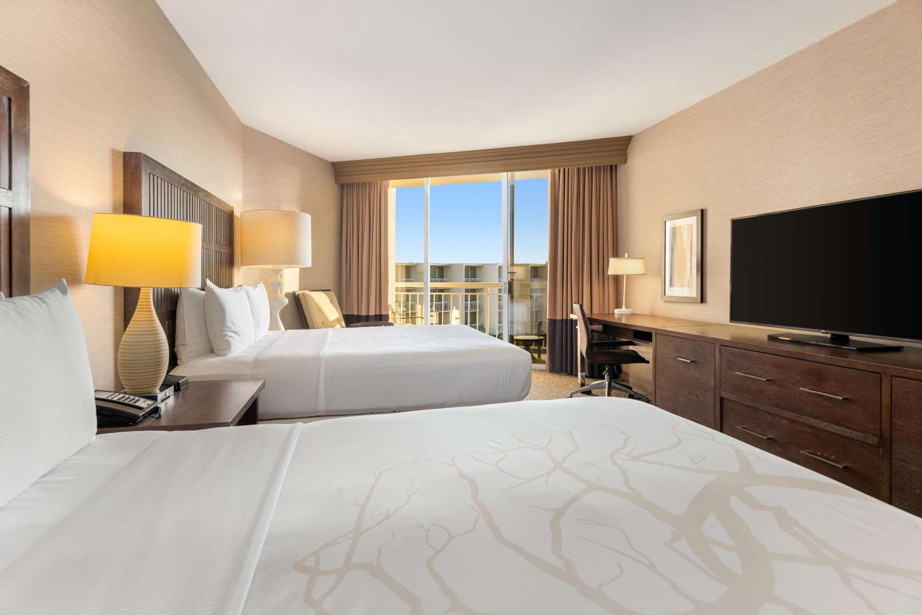 Pool View Room with Two Queen Beds - Photo 2