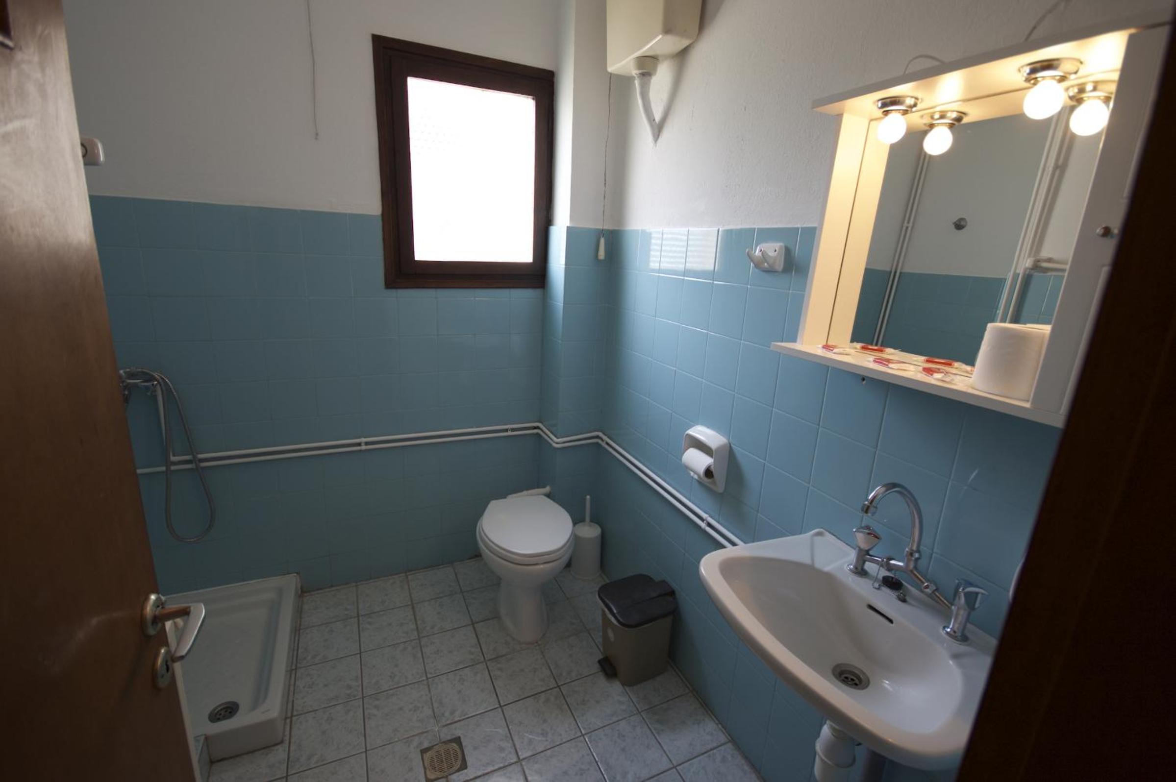 Standard Triple Room photo 3
