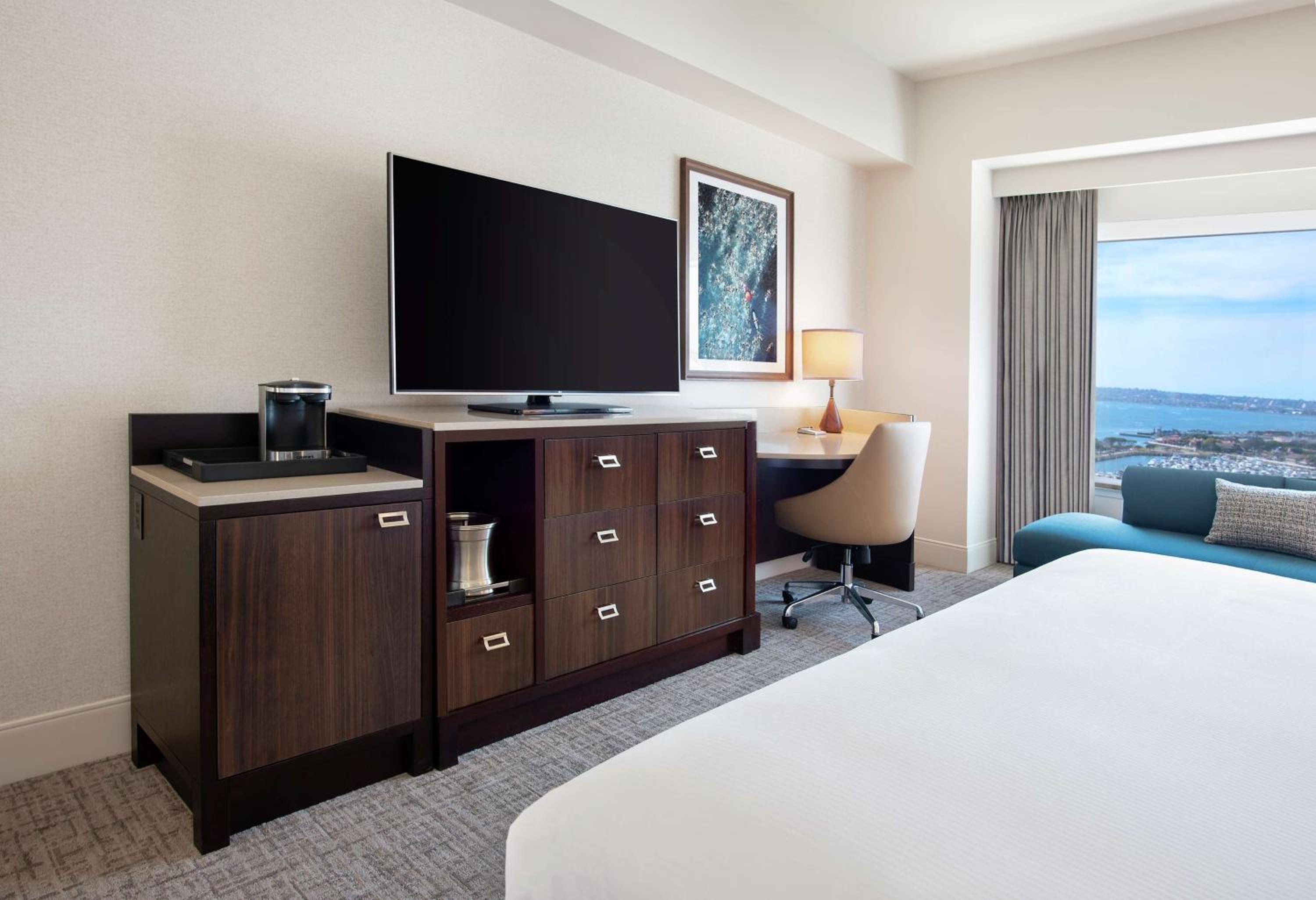 King Room with Skyline View
