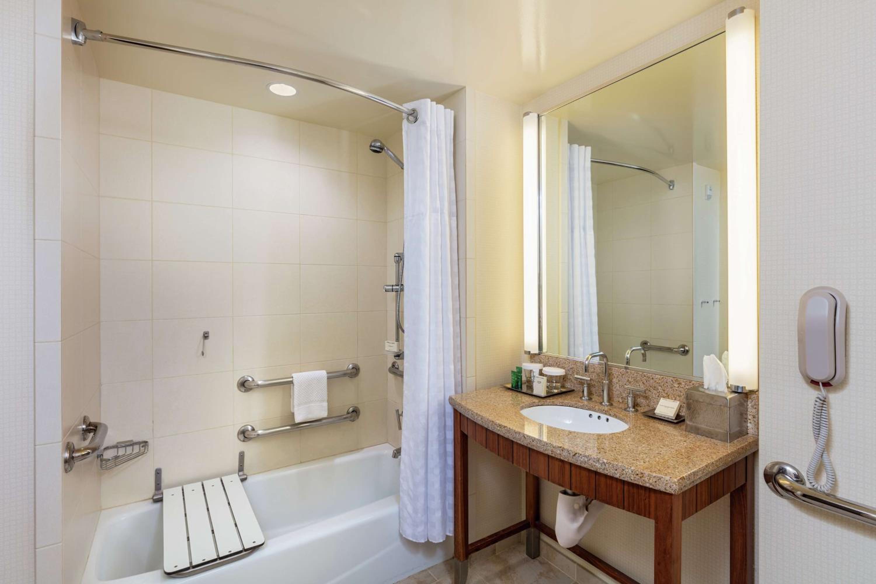 Queen Room with Two Queen Beds and Bath Tub - Mobility Accessible - Photo 6