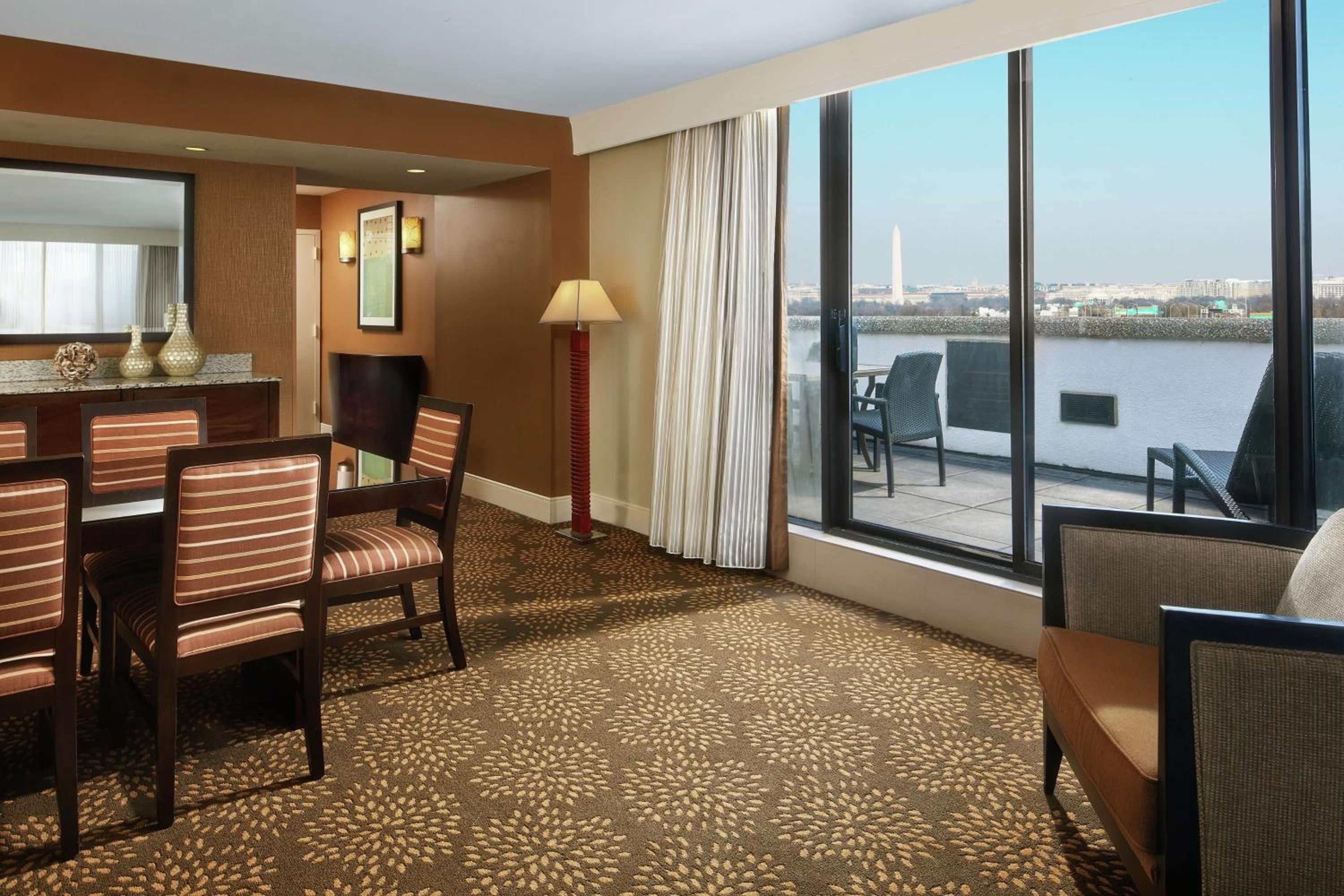 Presidential Suite photo 1