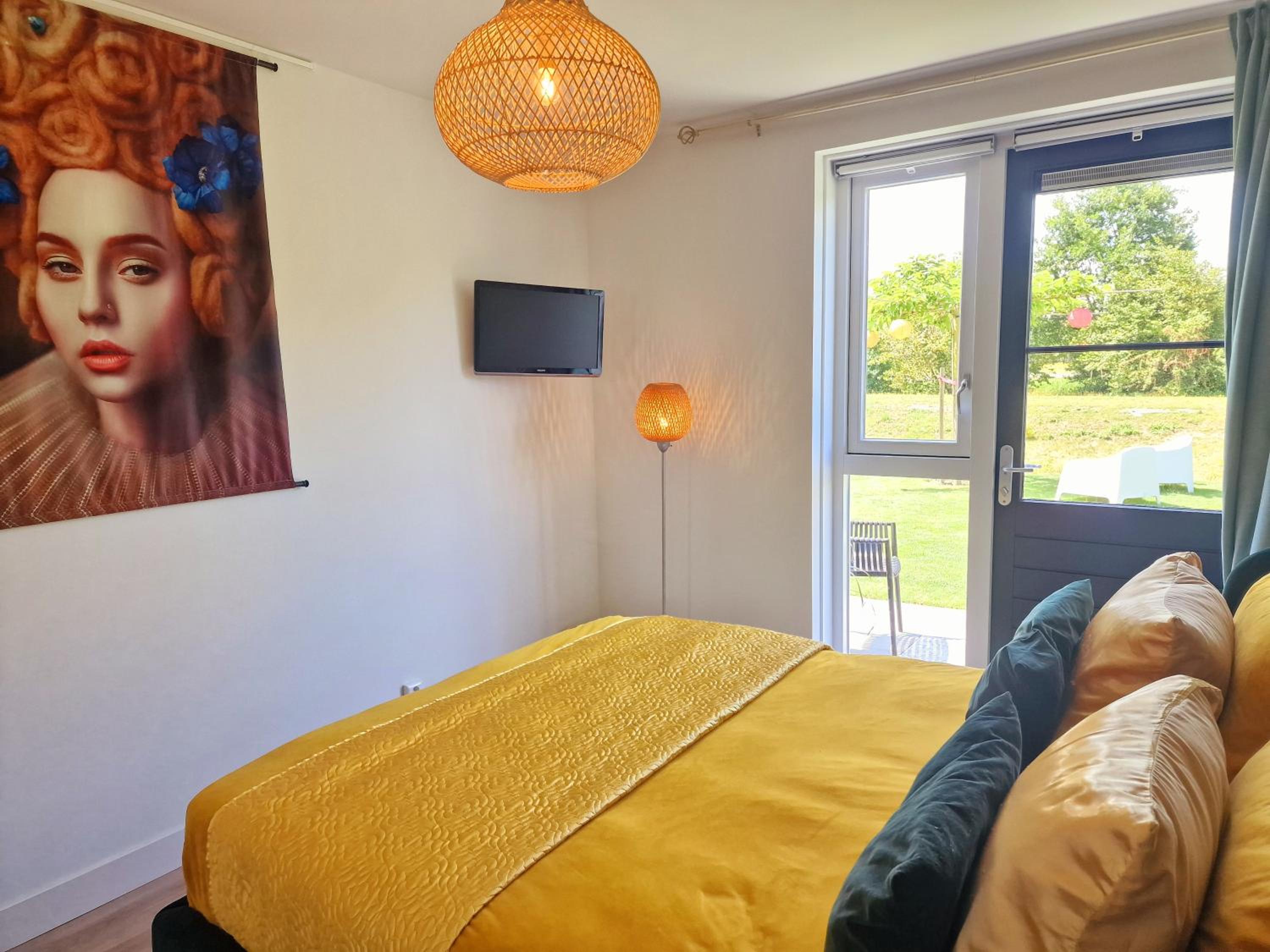 Double Room with Private Bathroom photo 3
