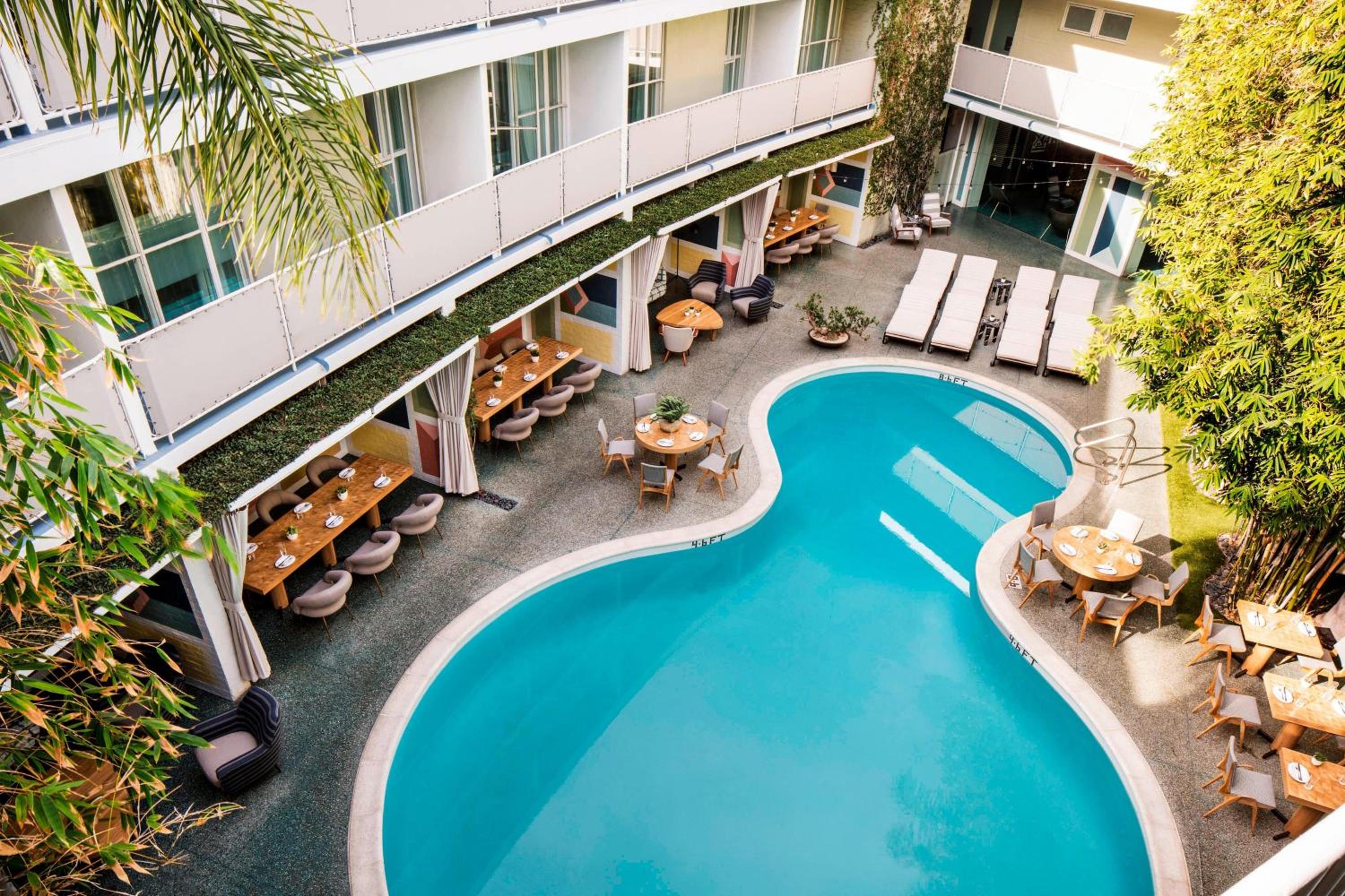 Junior Suite with Balcony