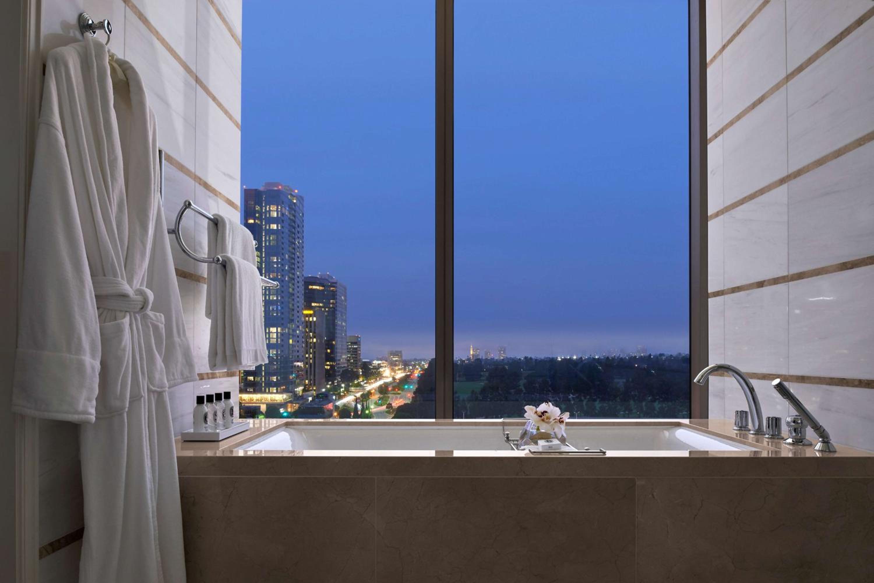 Corner Deluxe Junior Suite with Terrace