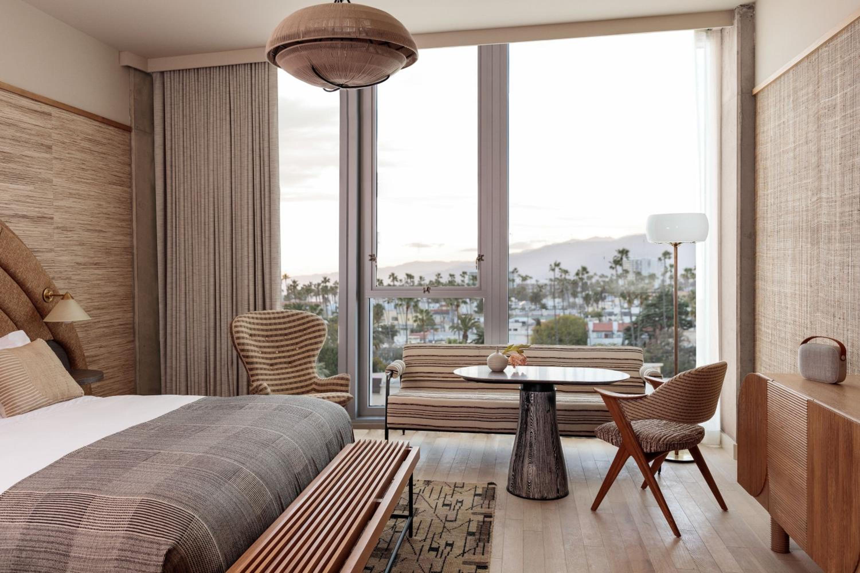 Deluxe King, Deluxe Guest room, 1 King
