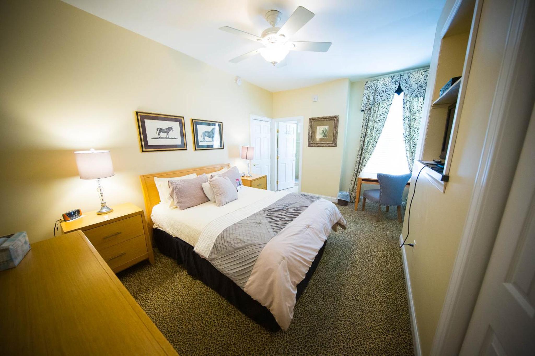 One-Bedroom Suite #4