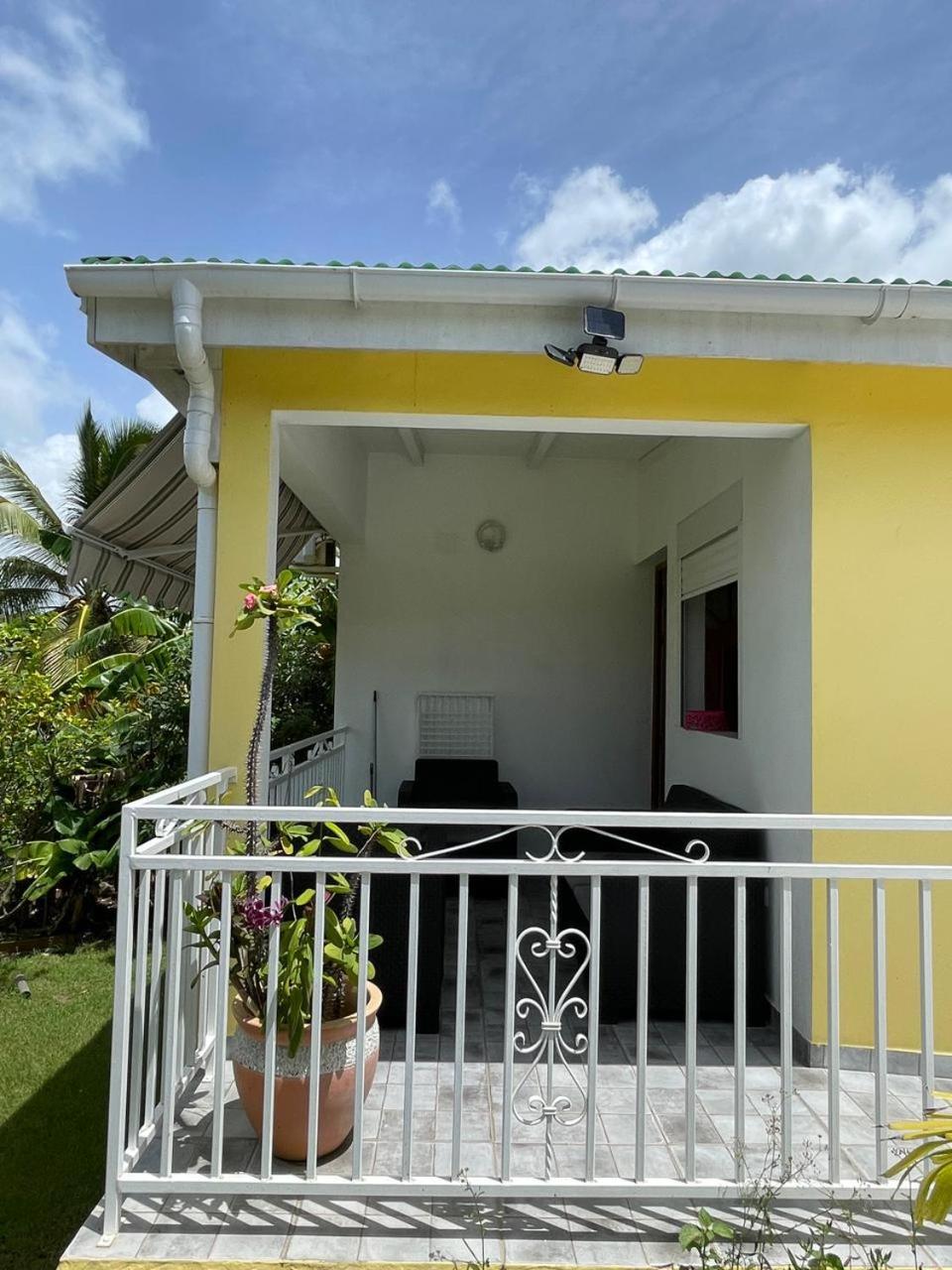 One-Bedroom House - Photo 15