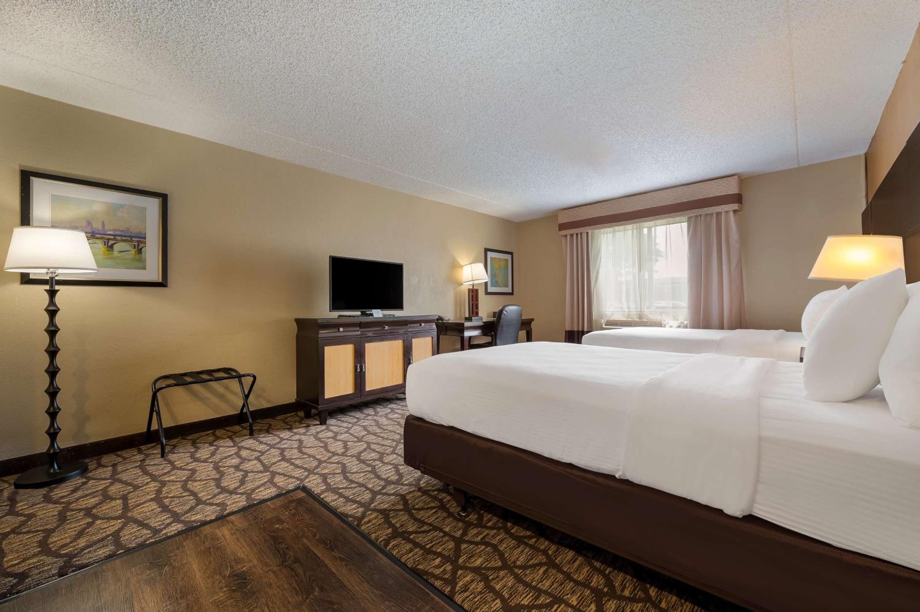 Suite with Two Double Beds and Kitchenette - First Floor/Non-Smoking - Photo 3