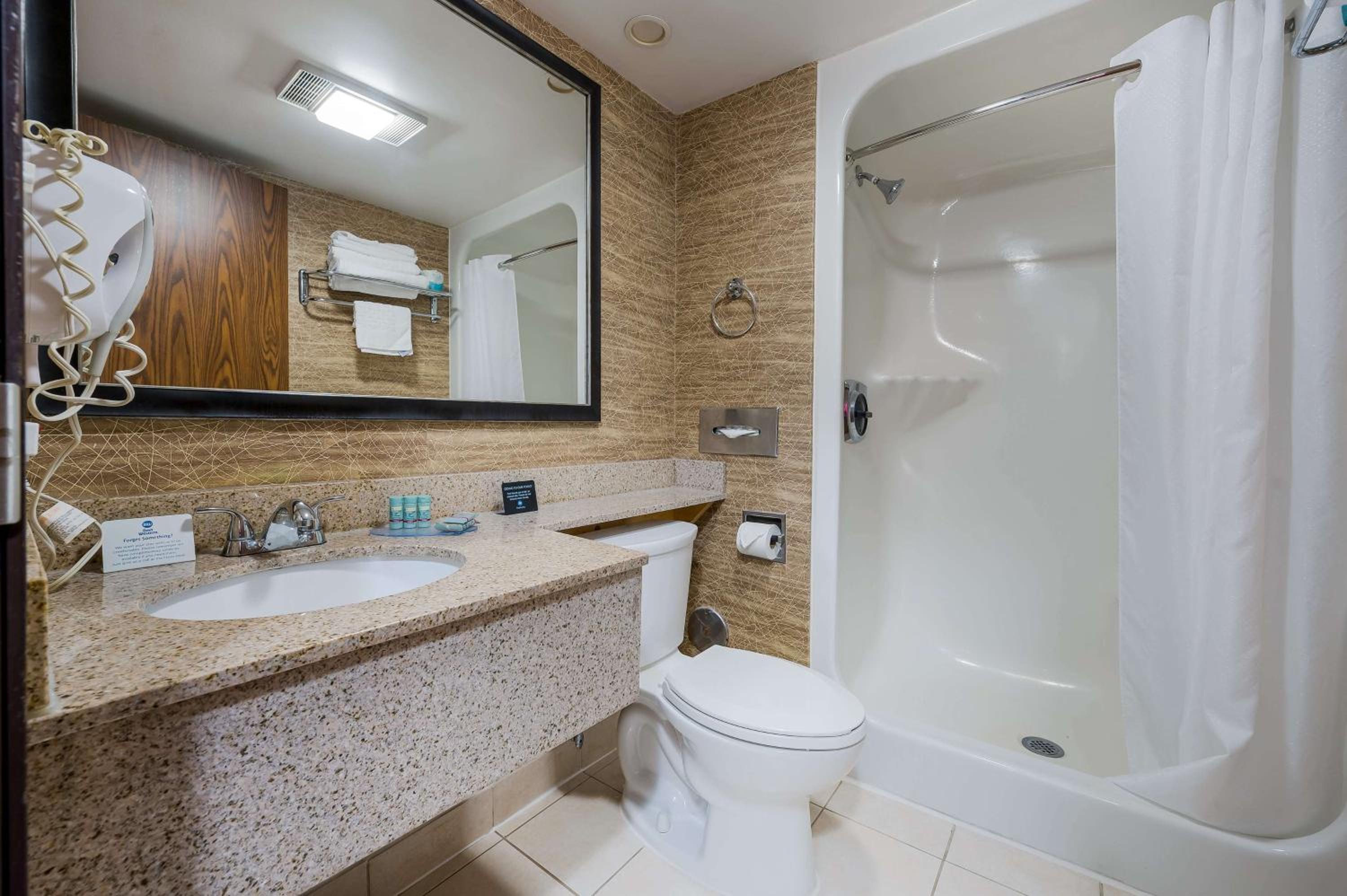 King Suite with Spa Bath - First Floor - Photo 2
