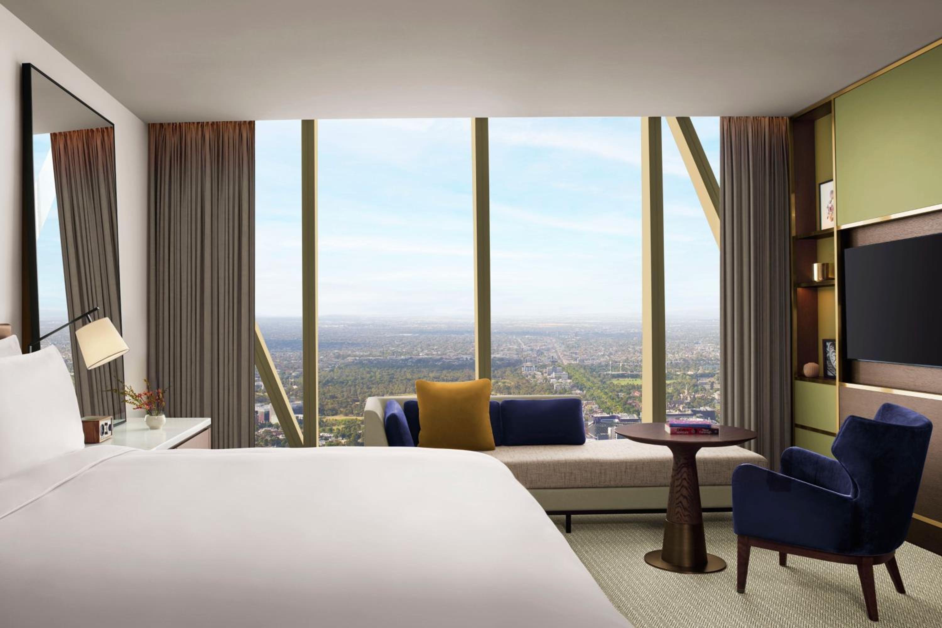 Premier, City View, 1 King Bed - Photo 7