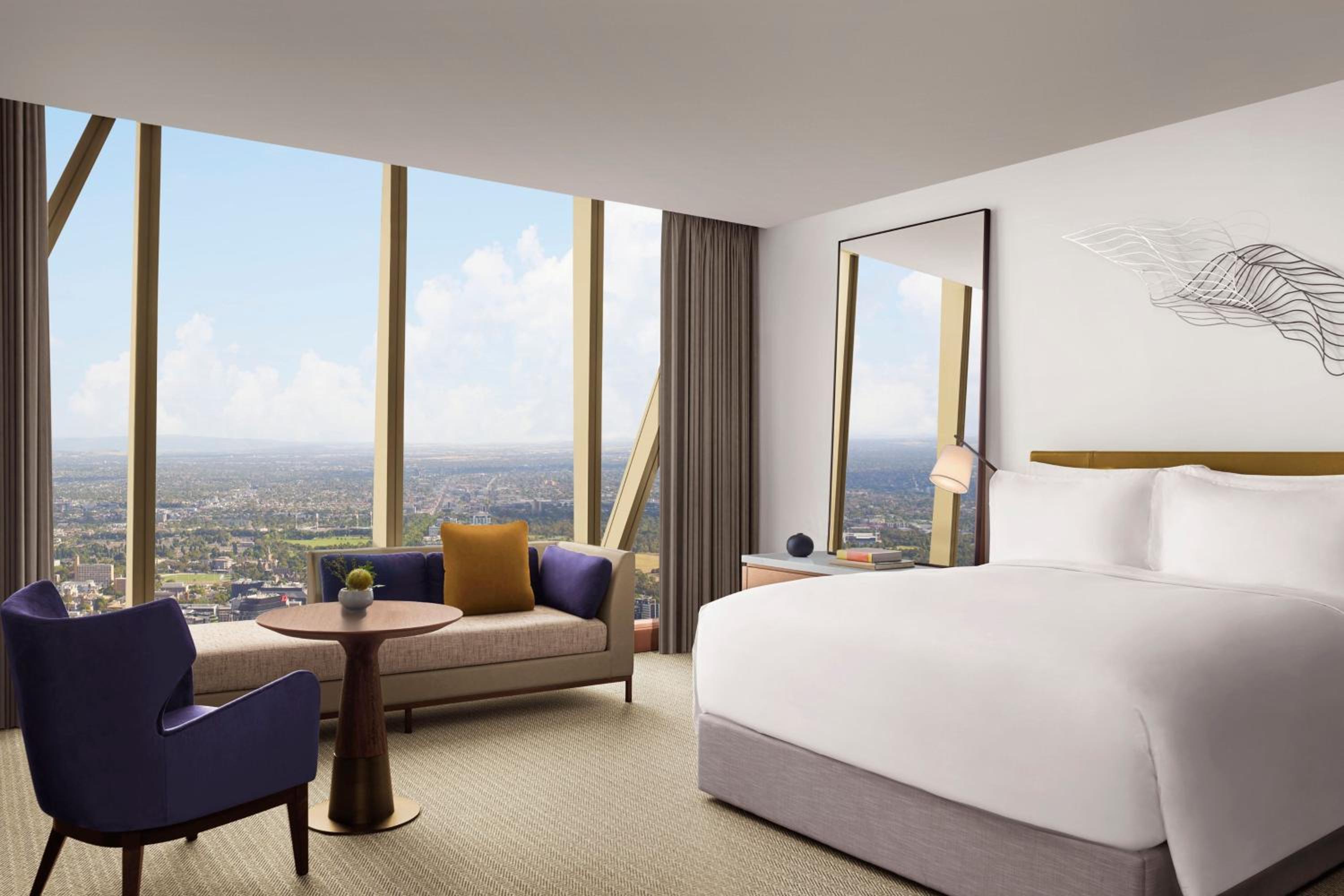 Premier, City View, 1 King Bed - Photo 1